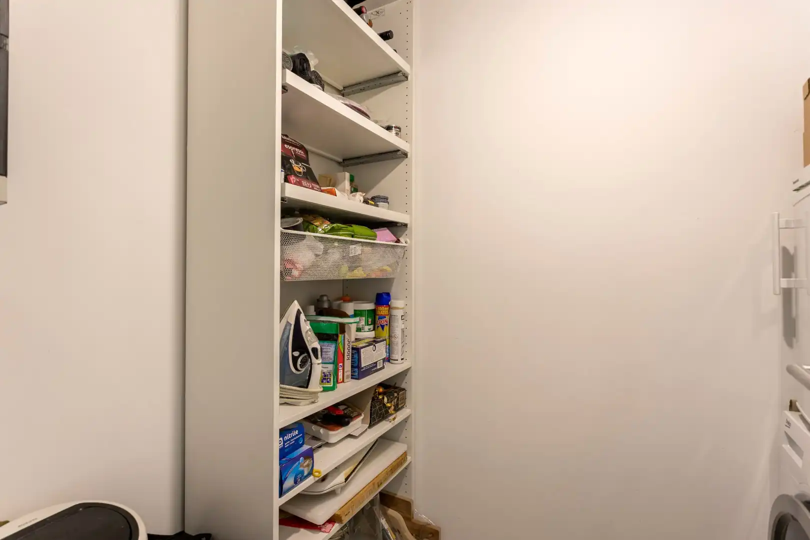 Instapklaar en energiezuinig gelijkvloers appartement met 2 SLPKS, tuin en terras foto 12