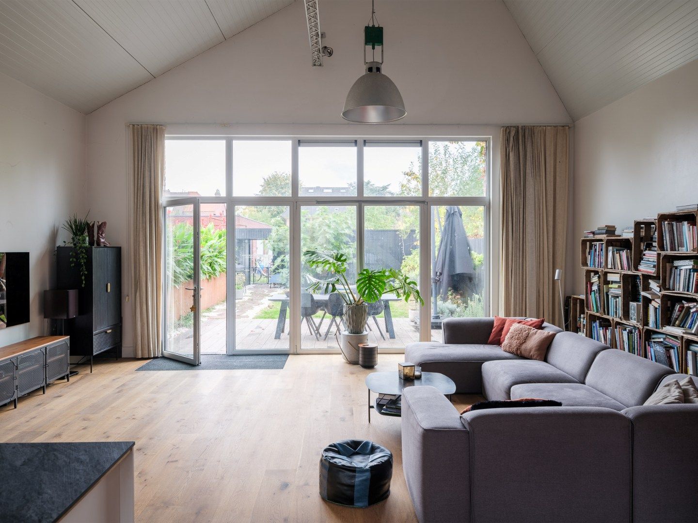 Uitzonderlijk: Industriële loftwoning te Gentbrugge foto 11