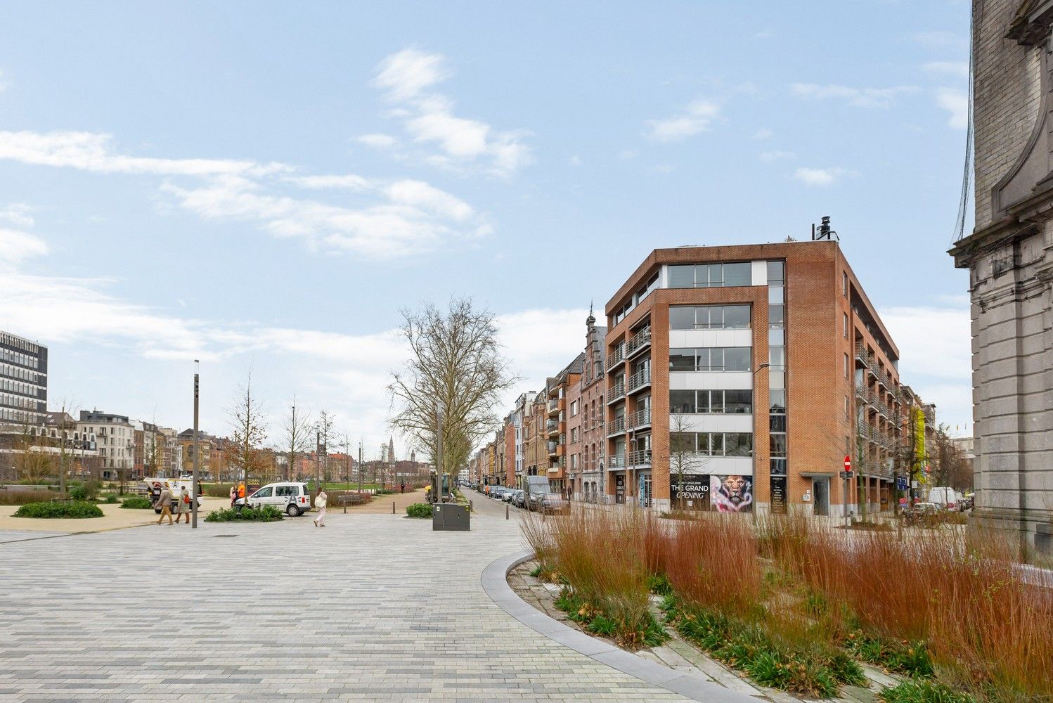 Instapklaar appartement  met 2 slaapkamers en terras in residentie "Vlaamse Poort" op het Zuid! foto 19