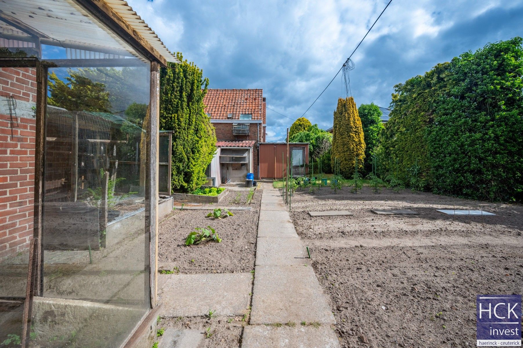WAREGEM - Zeer gunstig gelegen HOB vlakbij centrum Waregem ! foto 7
