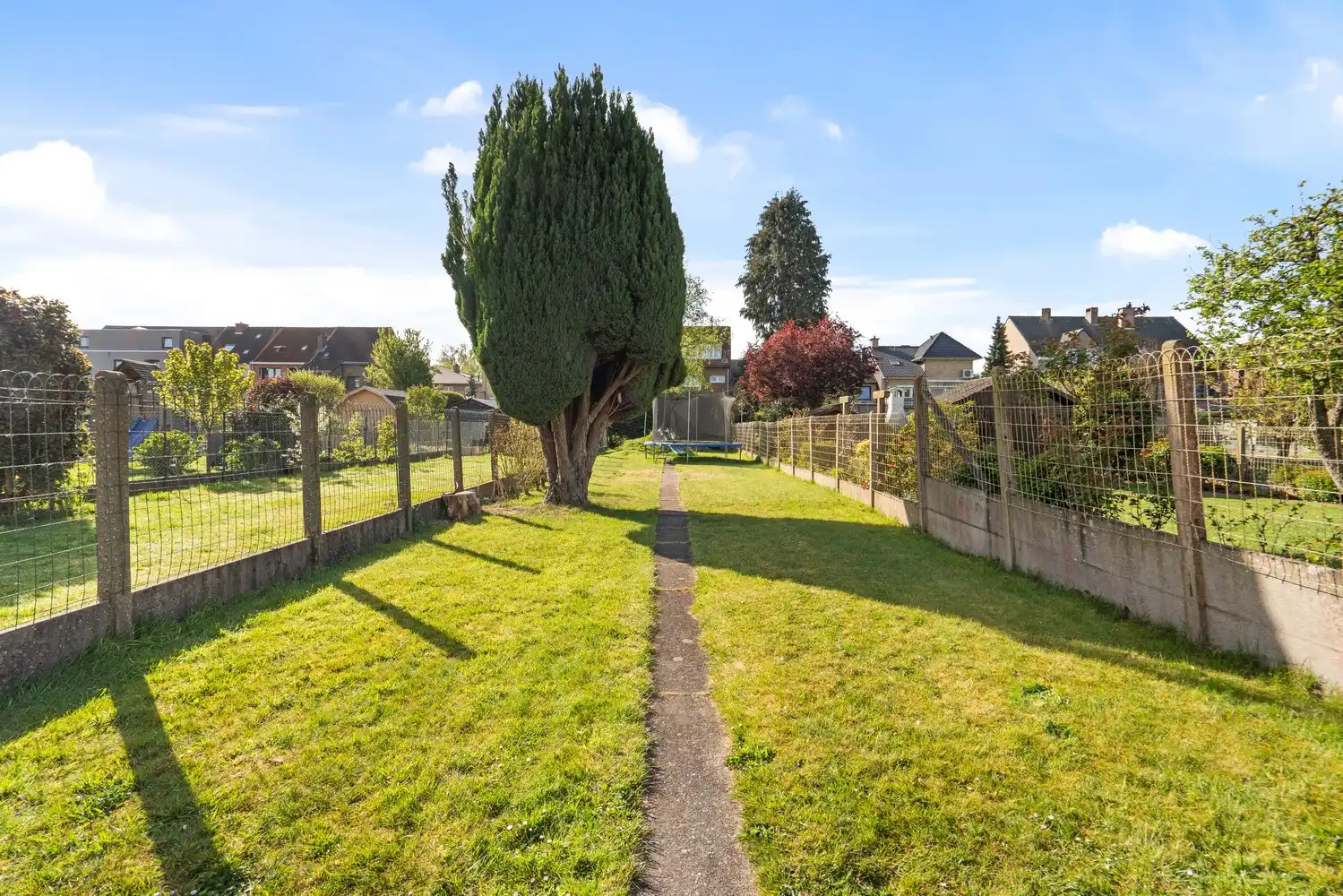 Prachtig gerenoveerde woning met tuin, zonnepanelen en garage in Sint‑Pieters‑Leeuw foto 27