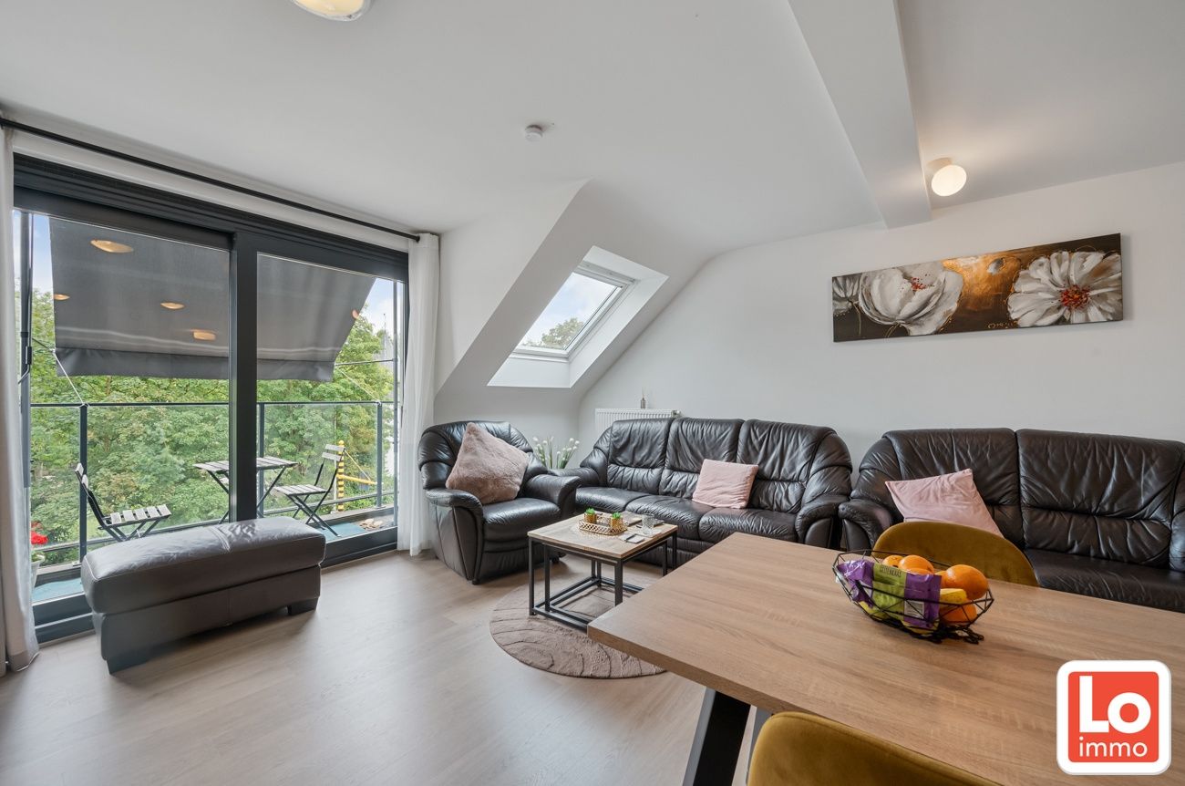 Mooi appartement met 3 slaapkamers, 2 badkamers en autostaanplaats in Centrum Lochristi foto 2