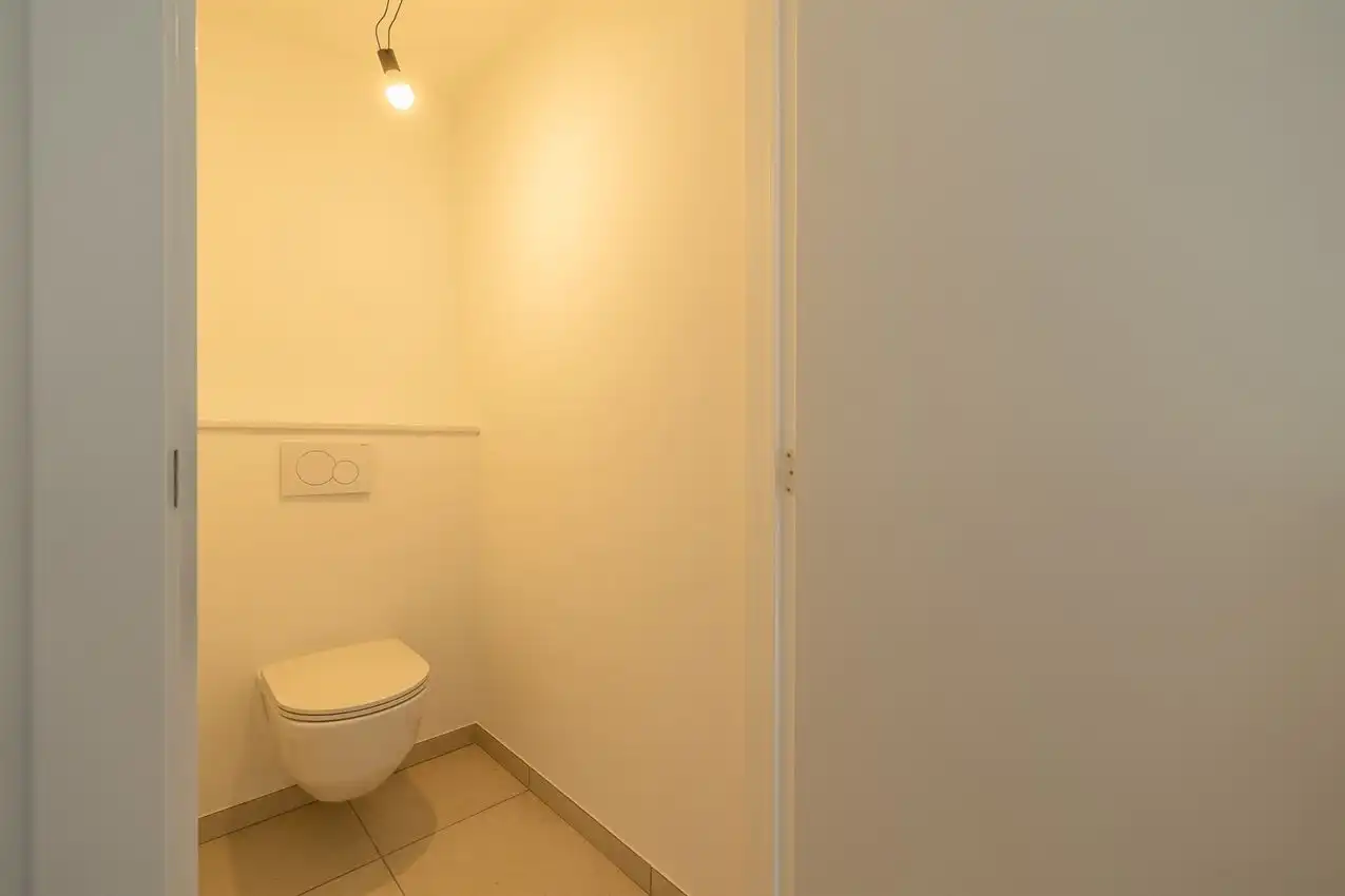 Instapklare nieuwbouwwoning met 4 slaapkamers, 2 badkamers en E-peil 9 foto 31