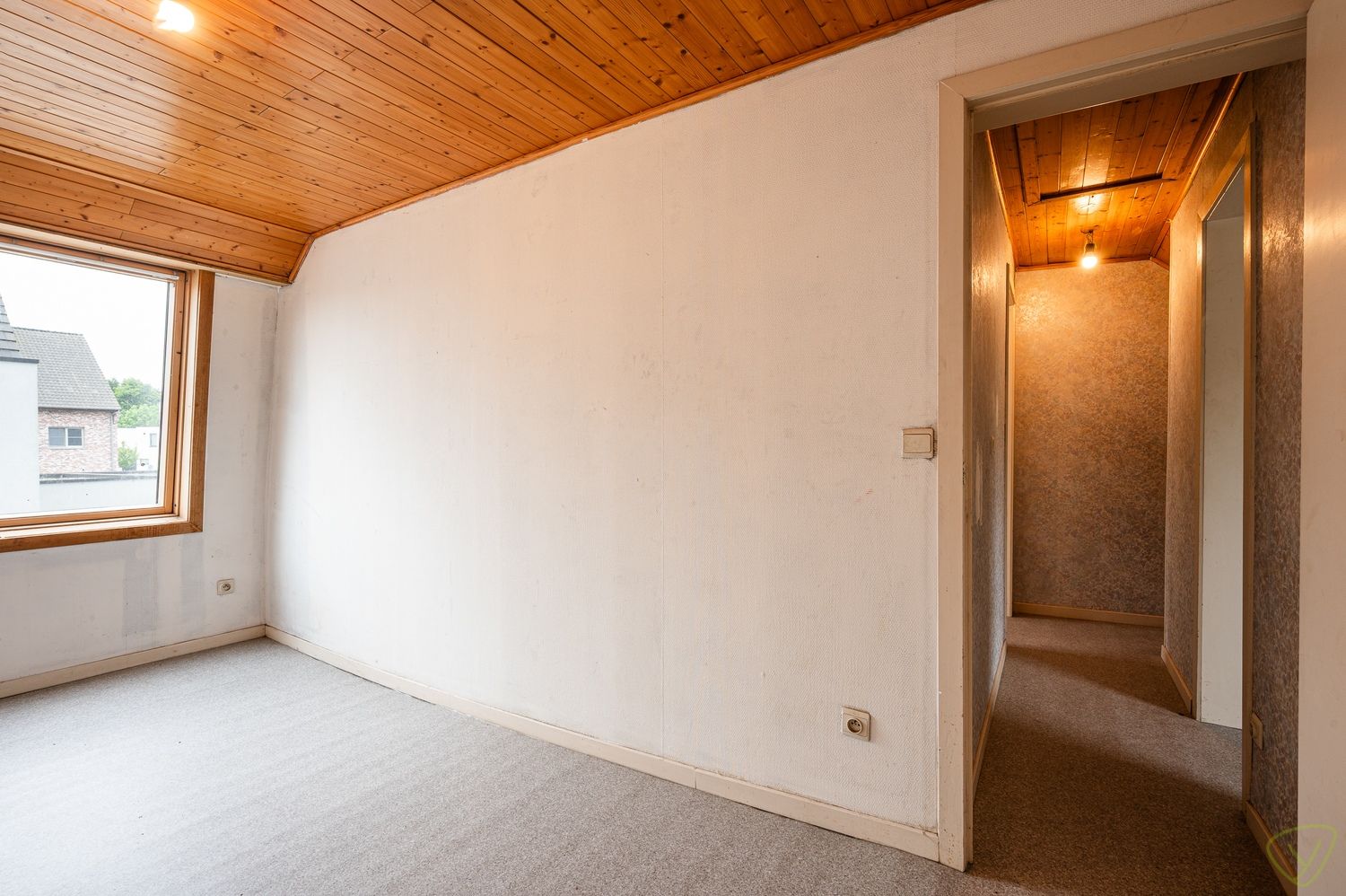 Te renoveren starterswoning met een verrassende tuin op een boogscheut van het centrum foto 13