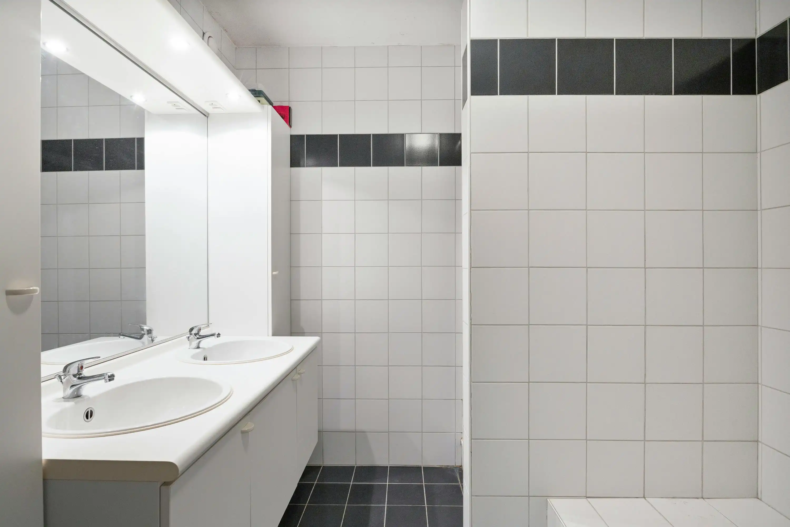 Gelijkvloers appartement met 2 slaapkamers te koop in Gooreind! foto 11