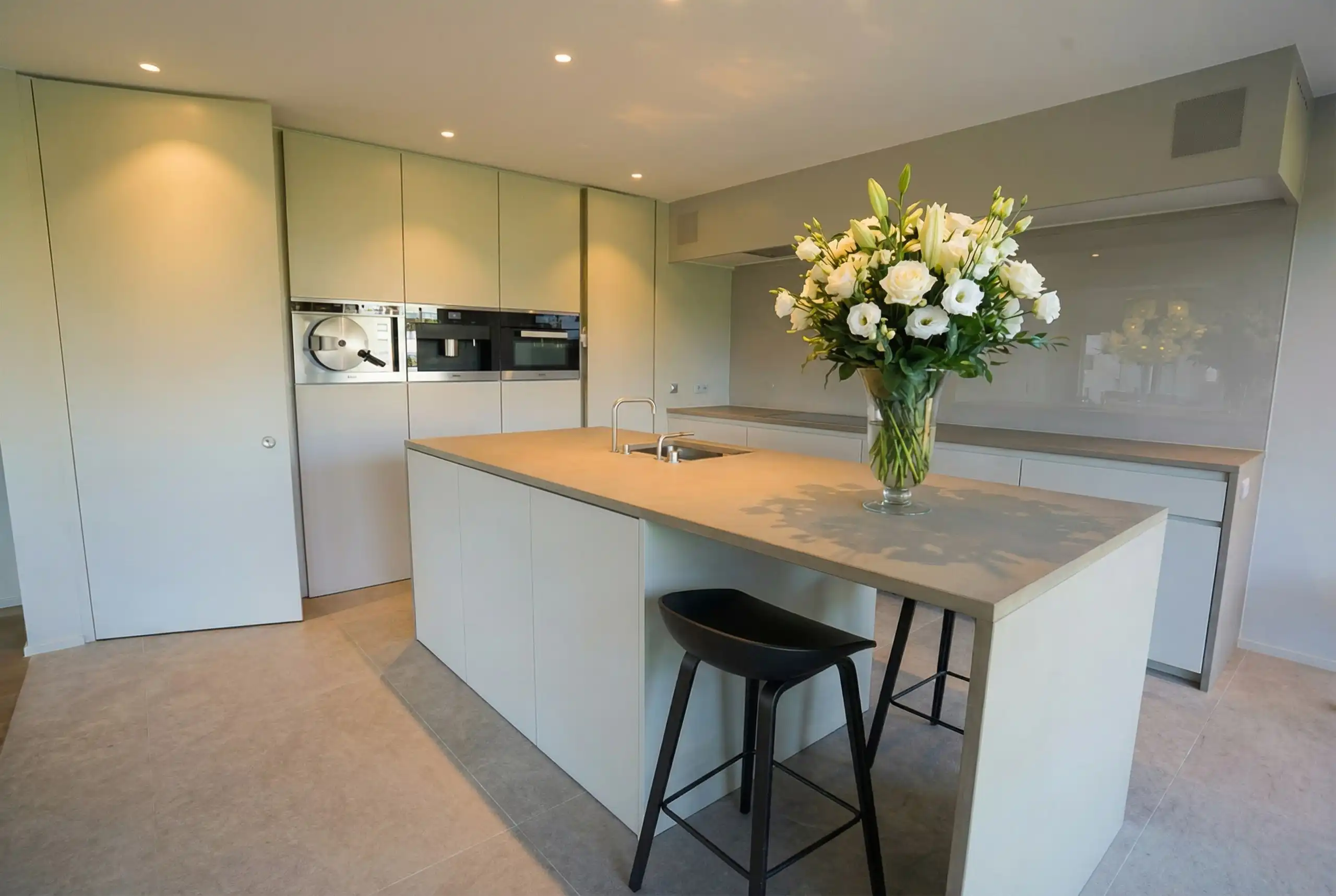 Zeldzame parel!  Klasse appartement met groen panorama foto 8