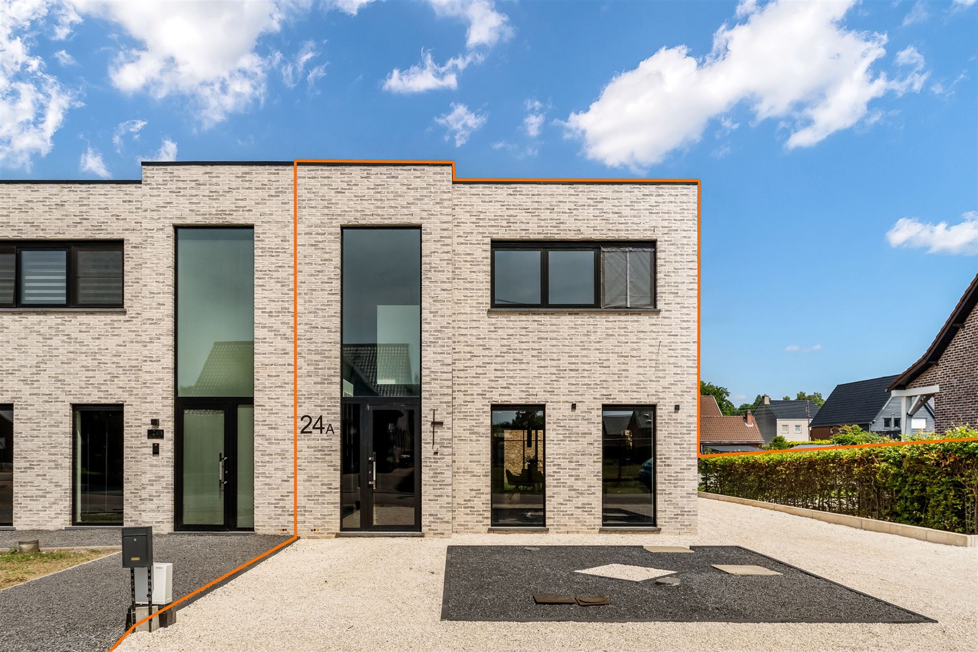 RECENTE WONING MET 3 SLAAPKAMERS EN KWALITATIEVE AFWERKING OP RUSTIGE LIGGING foto 27
