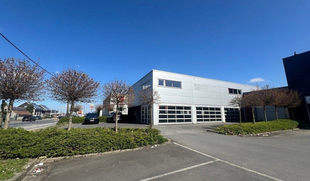 Commercieel gelegen magazijn met showroom te huur in Wetteren foto 18