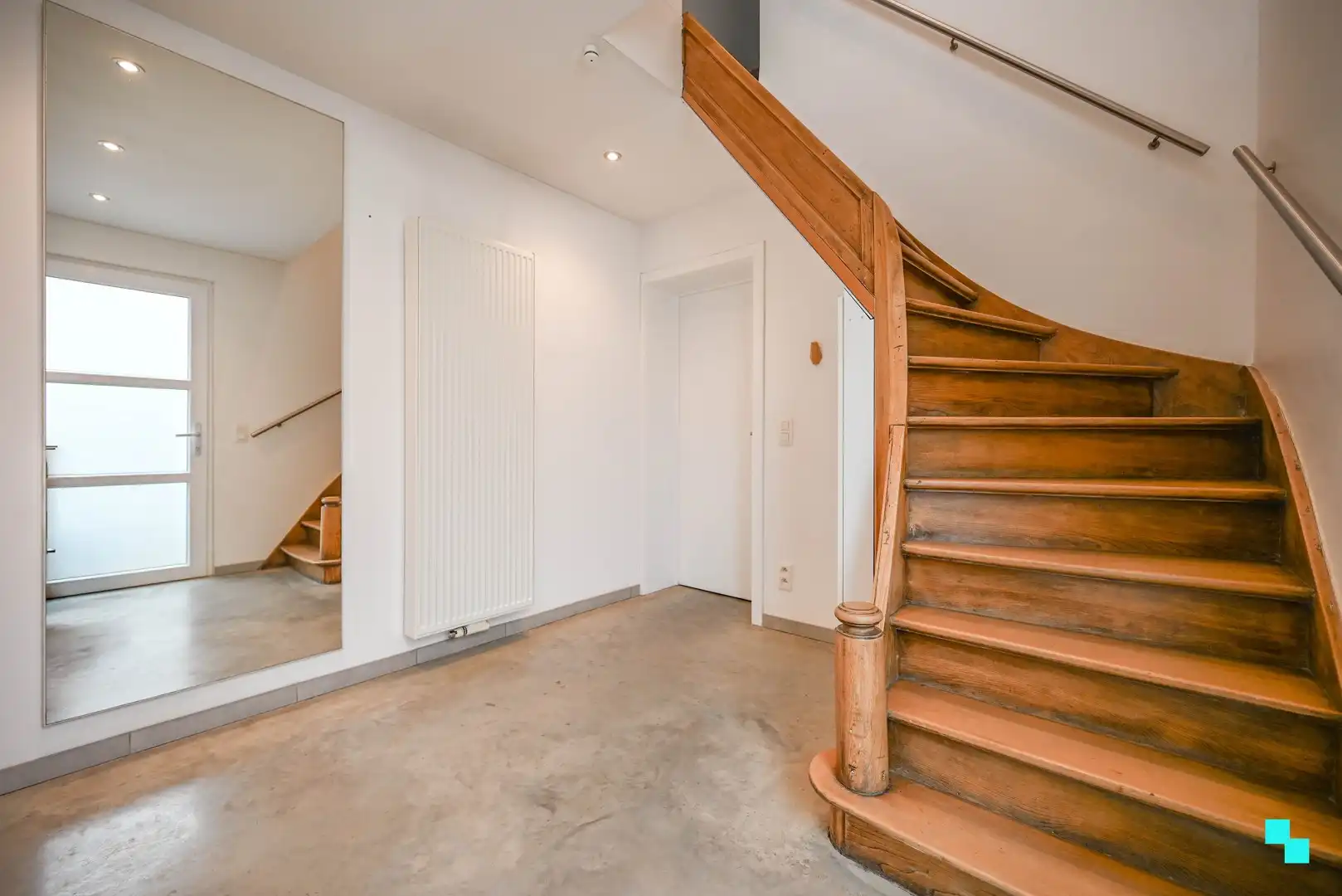 Instapklare starterswoning in Deerlijk foto 3