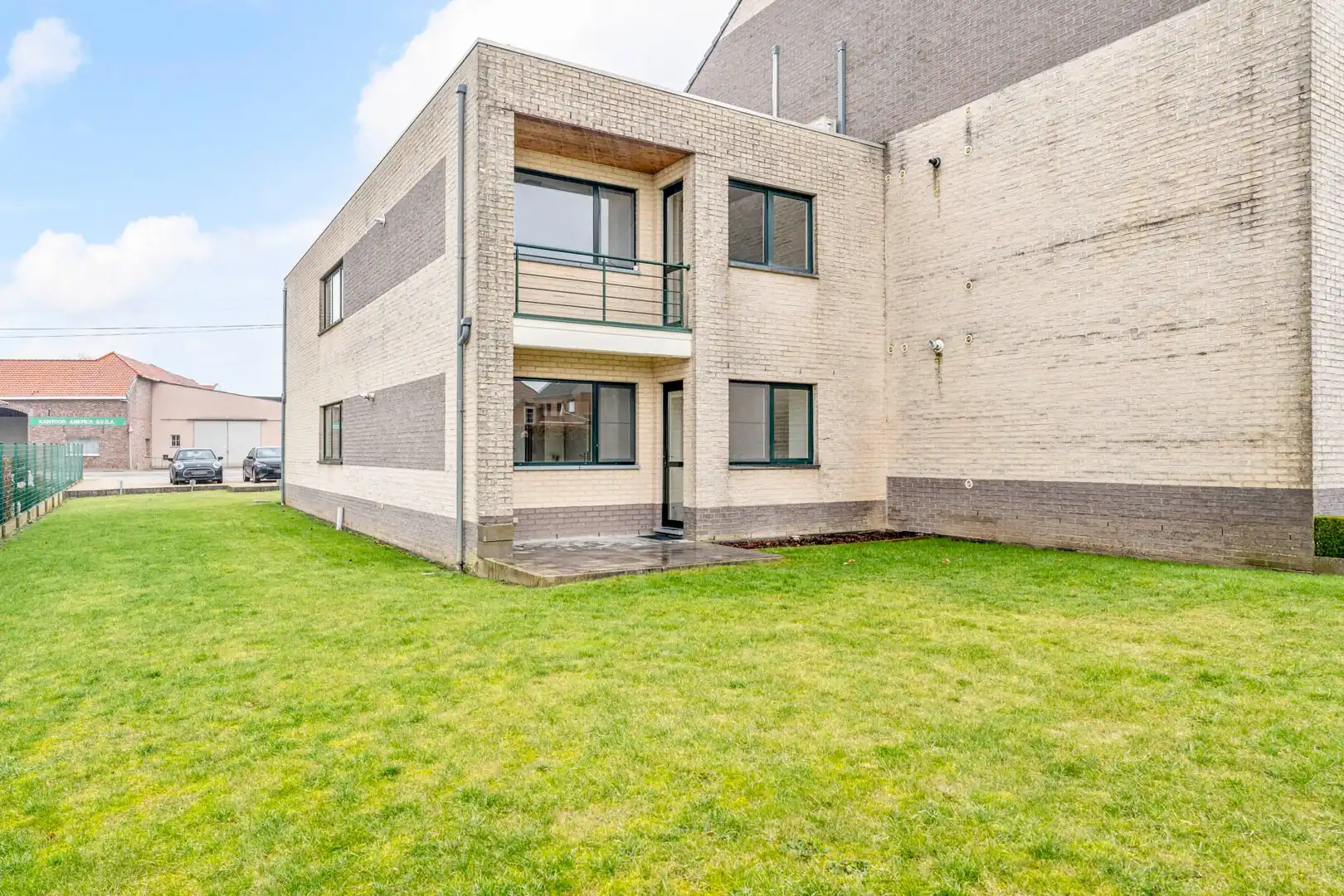 Lichtrijk 2-slaapkamerappartement met 2 terrassen + autostaanplaats in Zepperen (Sint-Truiden). foto 20