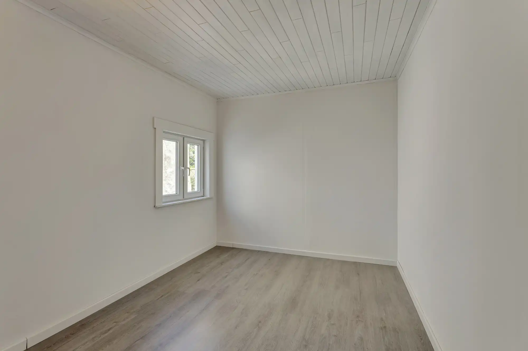 Instapklare woning met tuin in Geraardsbergen foto 17