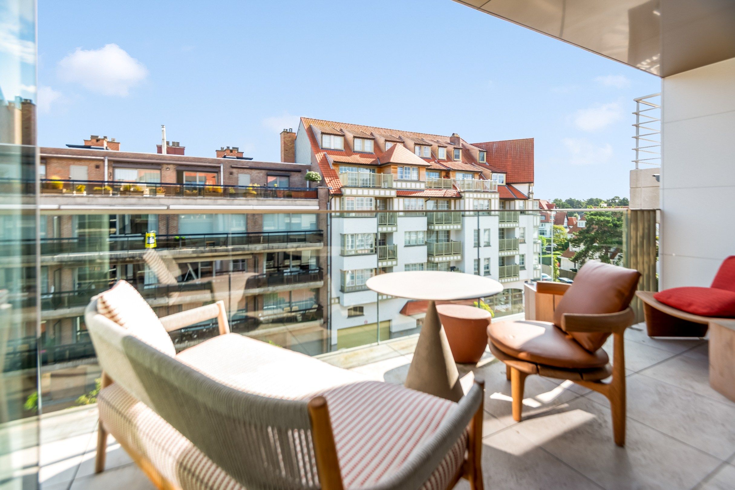 Luxueus nieuwbouwappartement met een uitzonderlijke afwerking gelegen in de Van Bunnenlaan.  foto 21