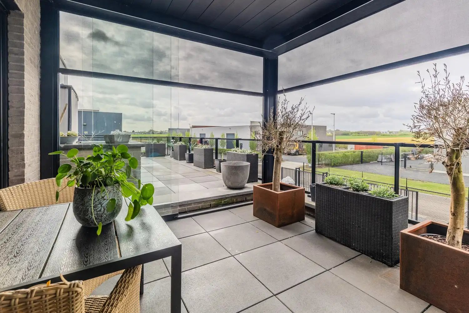 Multifunctioneel industriecomplex met woongelegenheid op topligging te Lanaken foto 41