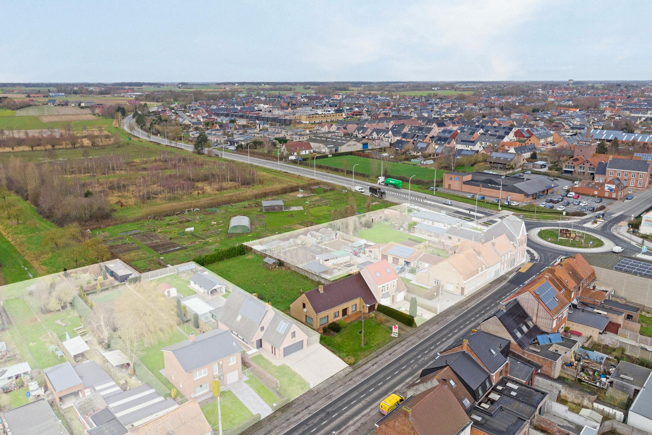 Leuk huis met potentieel te koop in de Abeelseweg in Poperinge foto 9