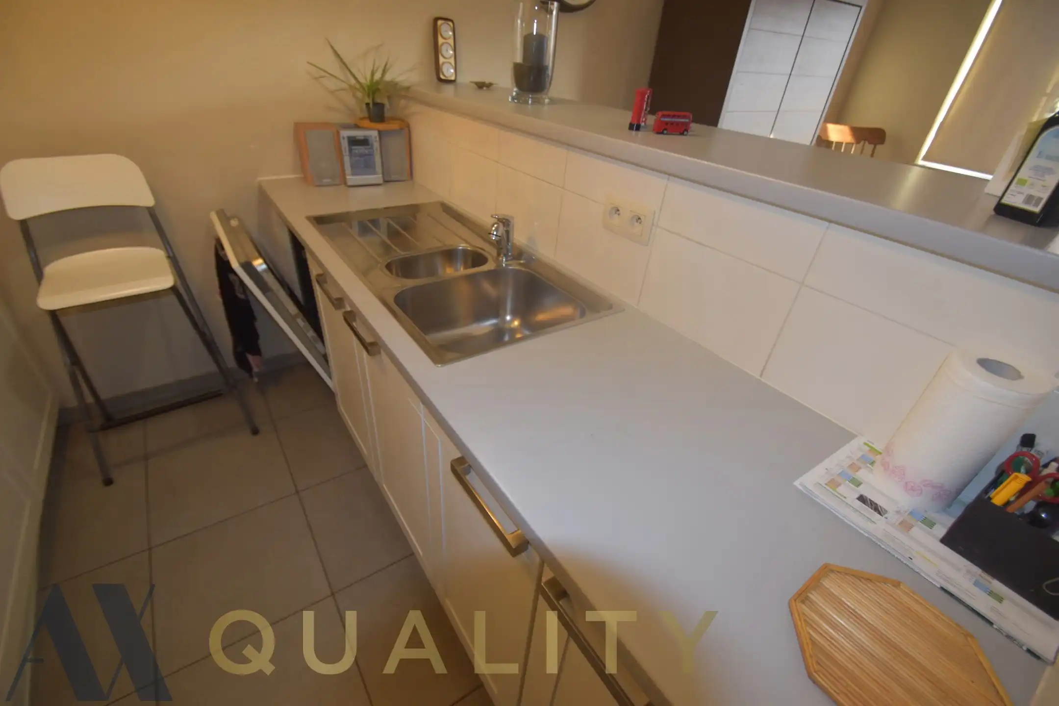 IN OPTIE Centr. en rustig gel. energiezuin. 2 slpk.-appt. met terr., staanpl. en berging foto 13