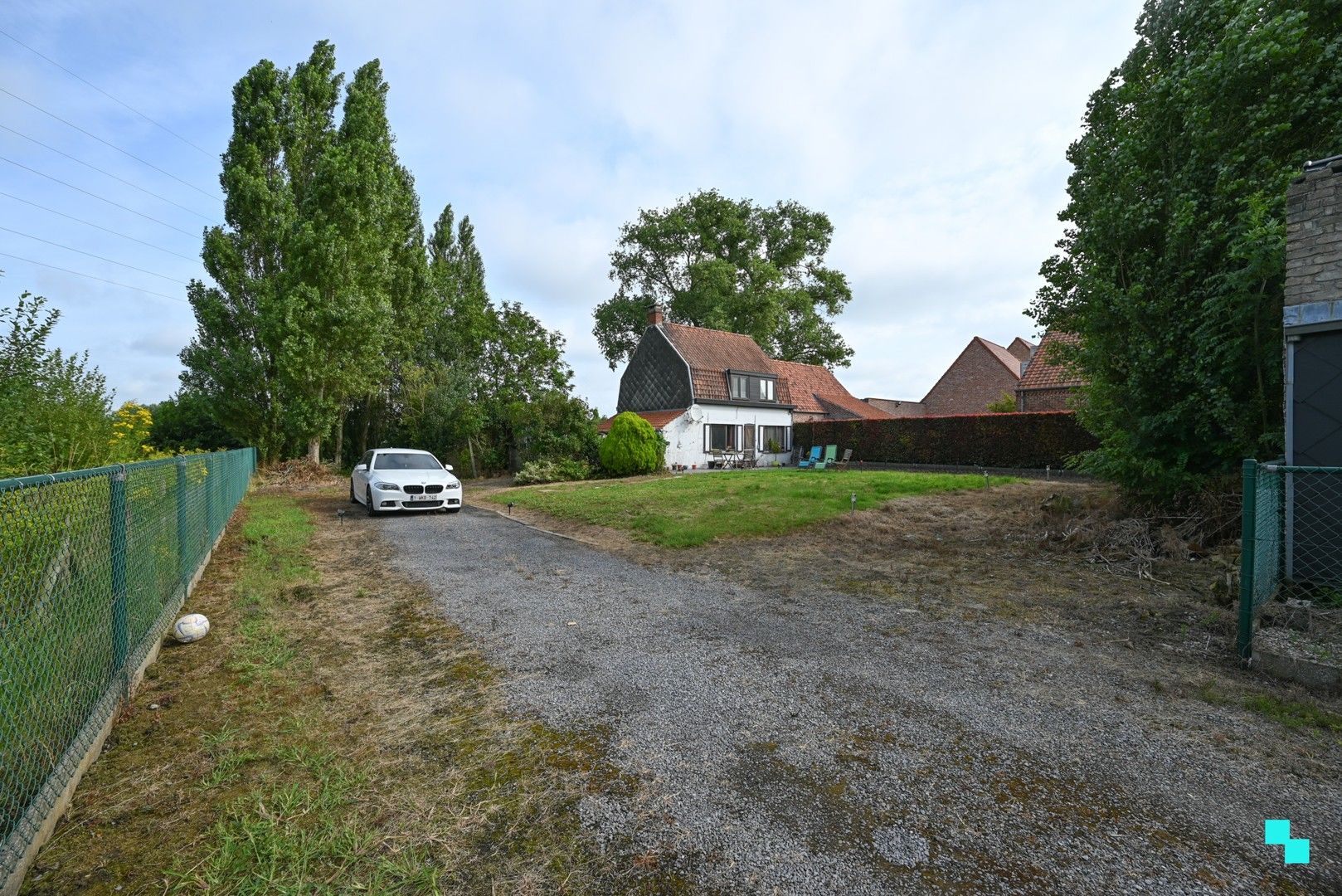 Af te breken landelijk gelegen woning te Ingelmunster foto 3