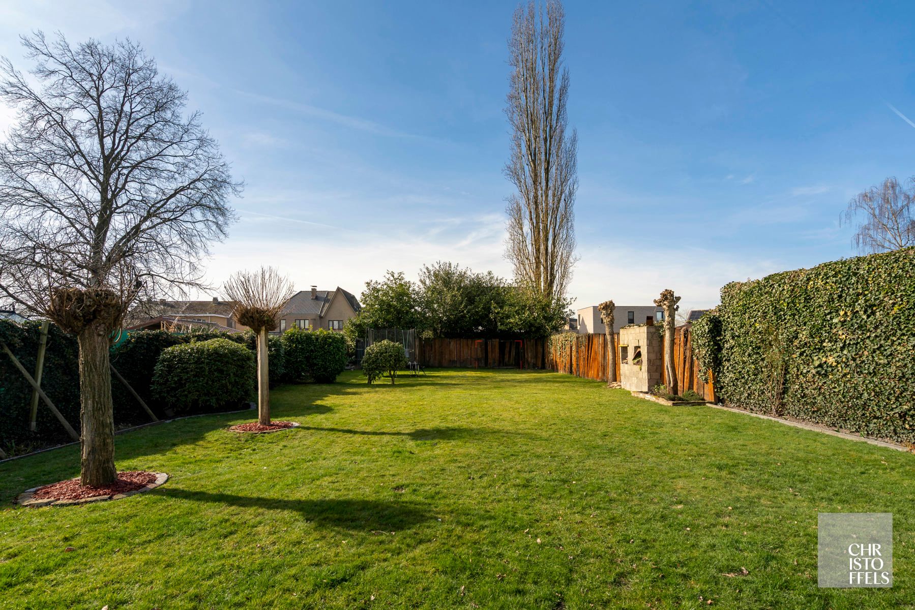 Gerenoveerde langgevel hoeve op een perceel van 1.060 m²!  foto 18