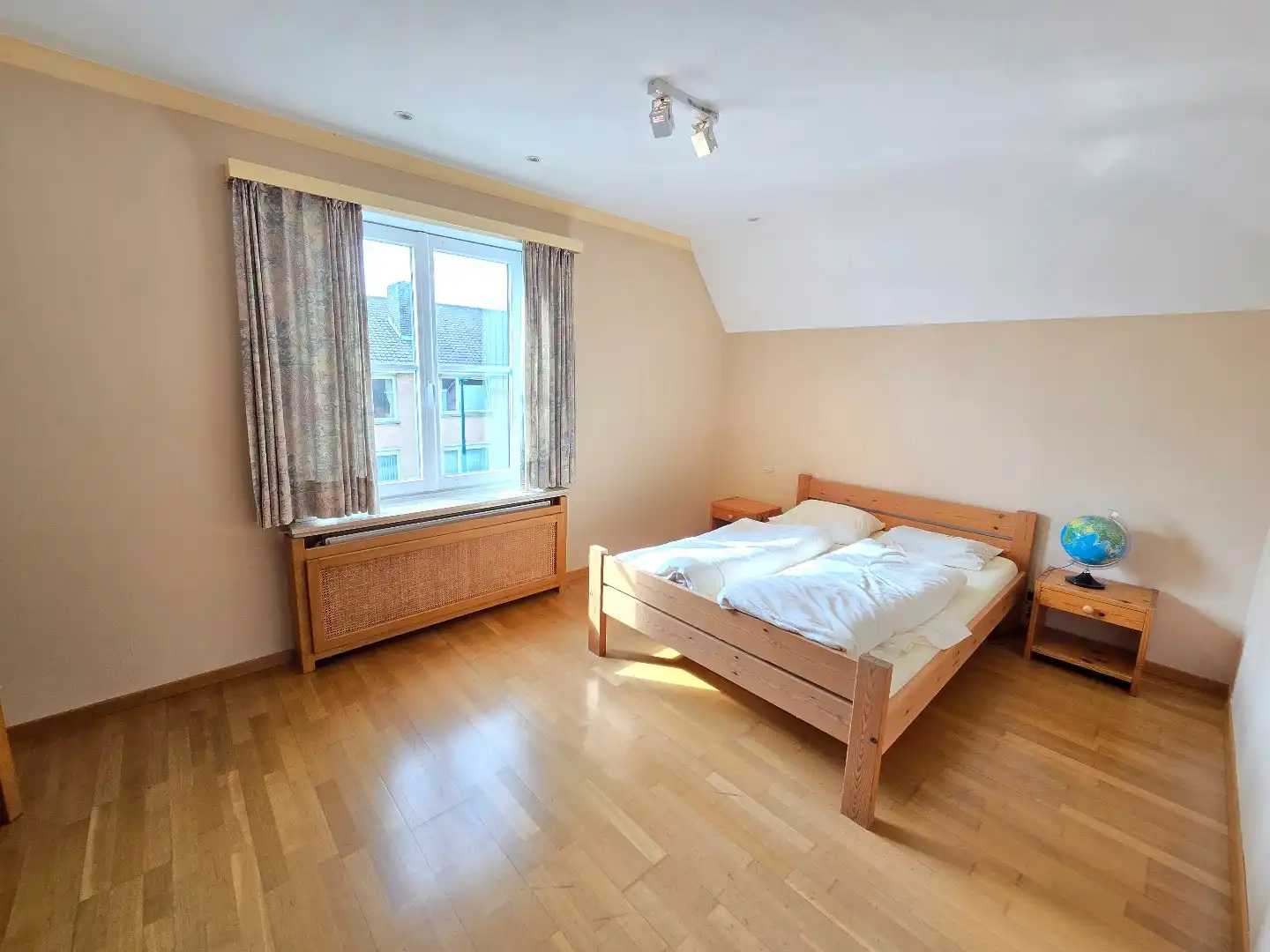 Villa 4 slpk's grenzend aan het natuurgebied te De Panne foto 15