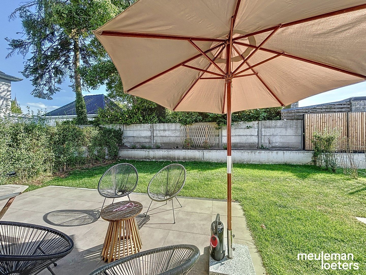 Recente woning op rustige locatie en carport foto 13