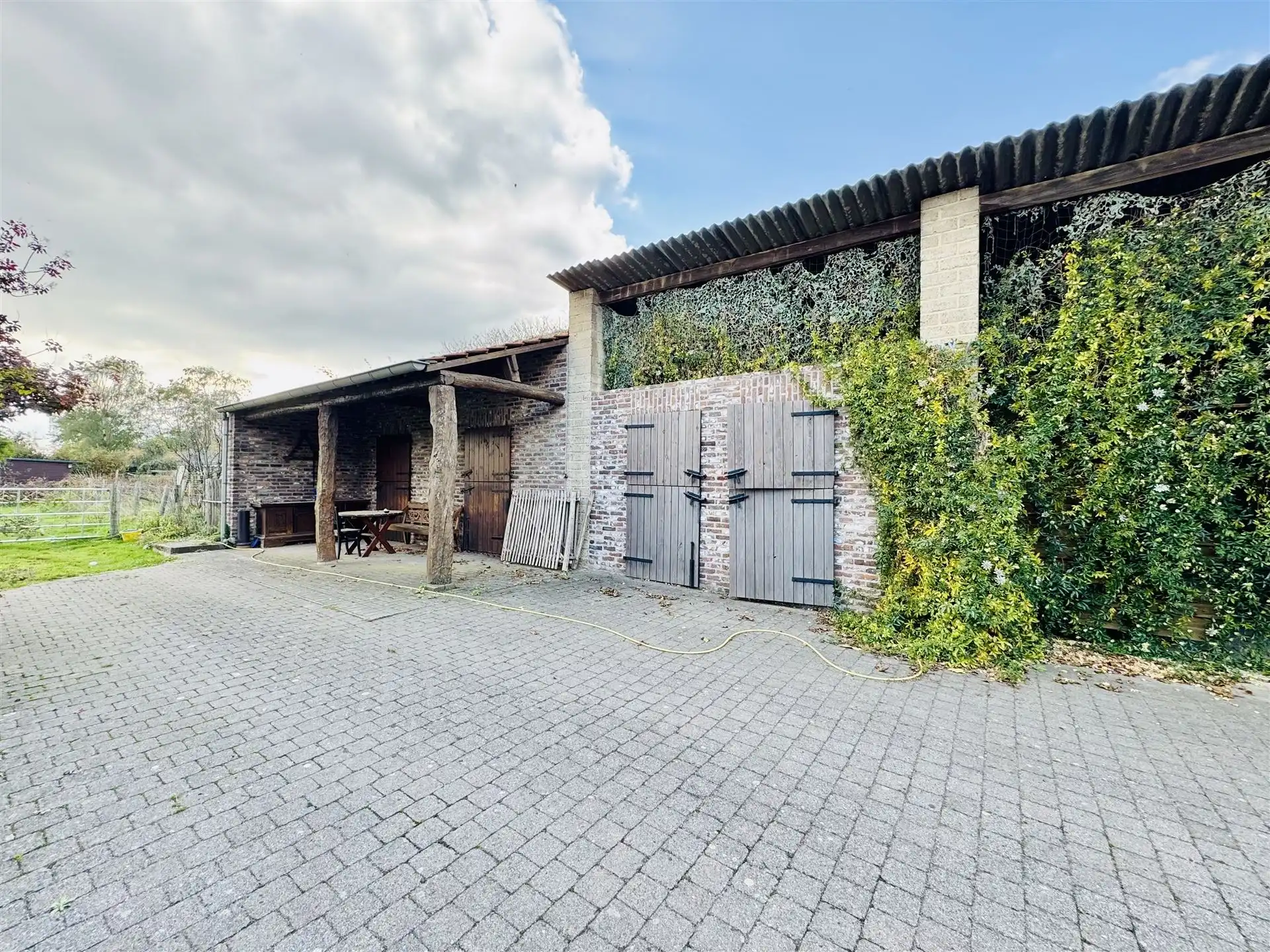 Hoeve met paardenaccomodatie. foto 46