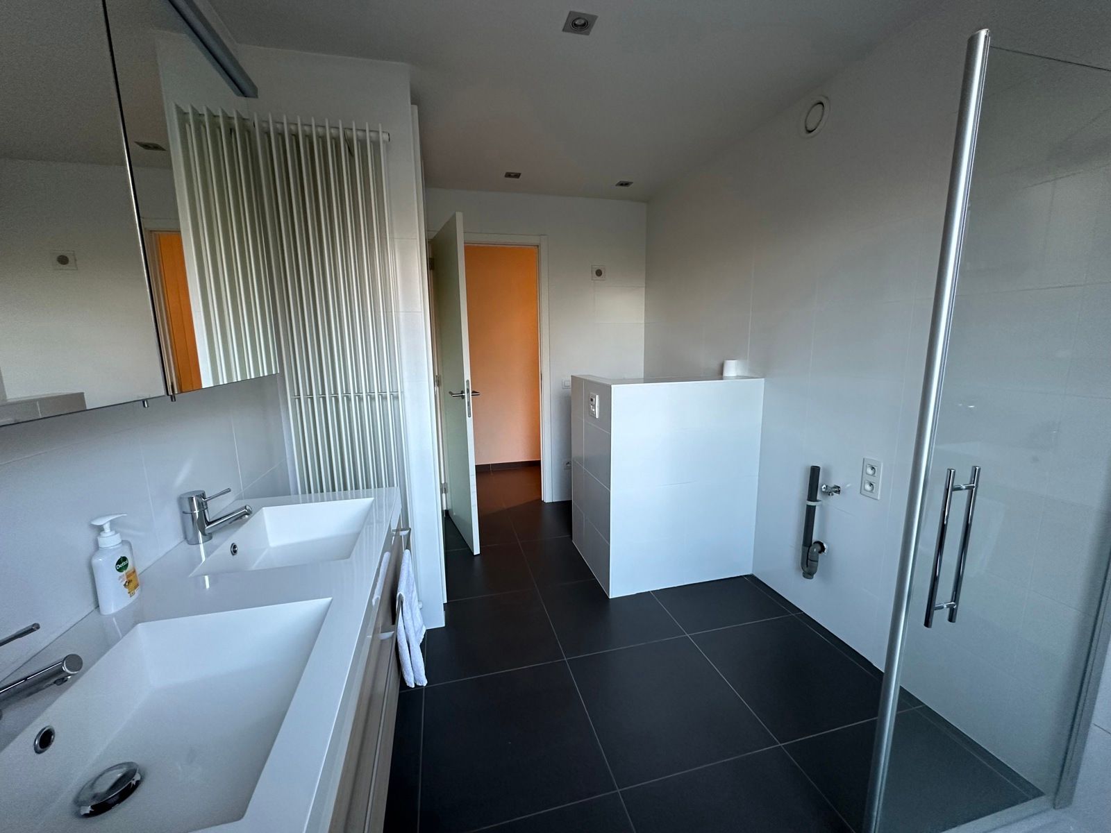 Appartement te huur foto 11