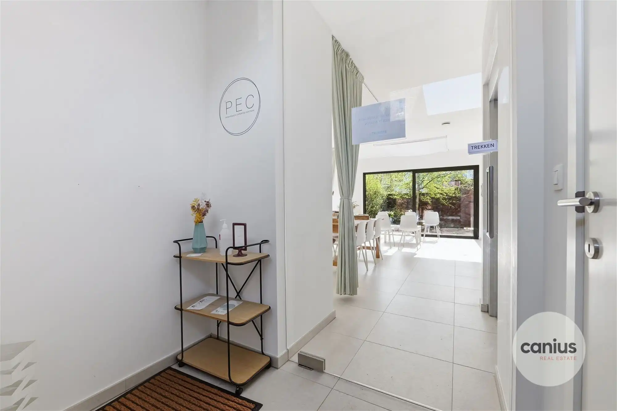 WONING MET LIFT NABIJ HET CENTRUM foto 3