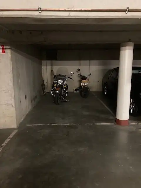 Autostaanplaats foto 2