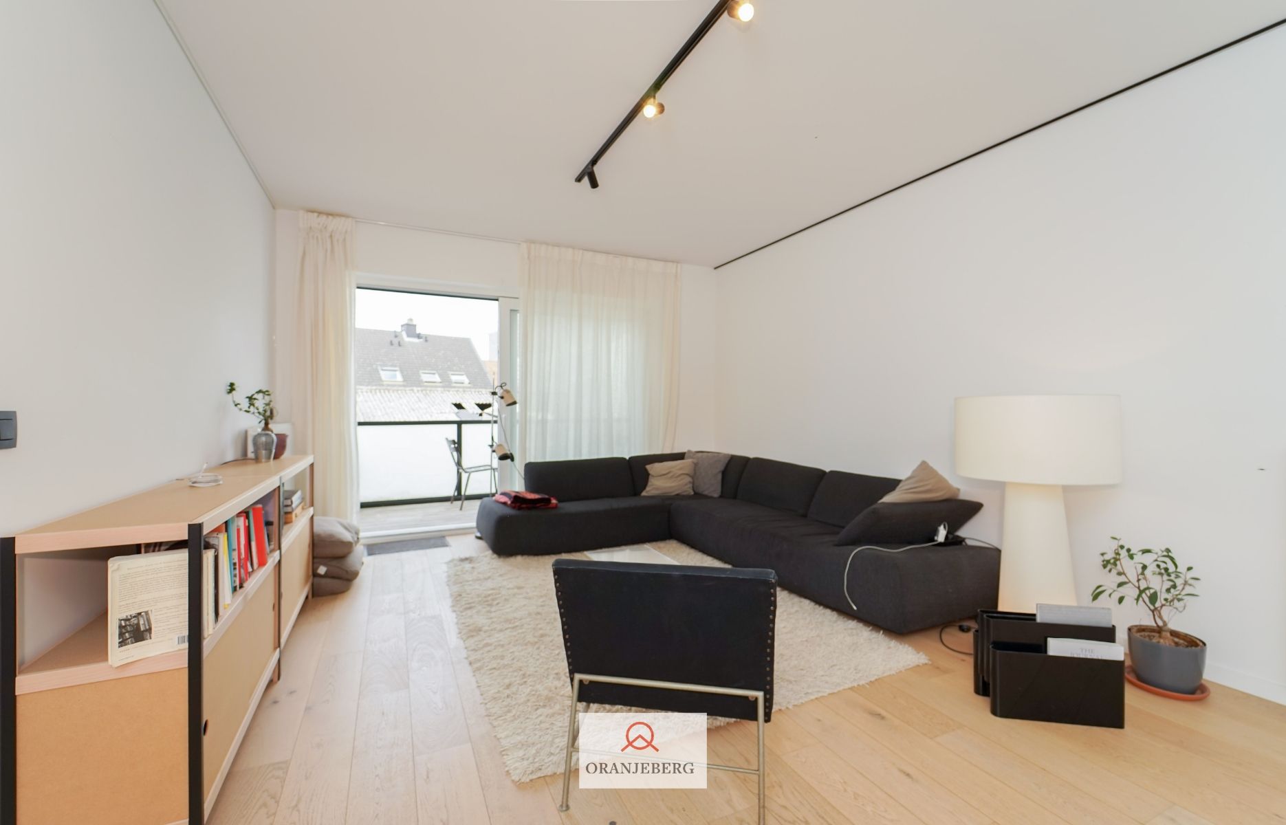 Gerenoveerde ruime duplex met terras nabij Gent centrum foto 5