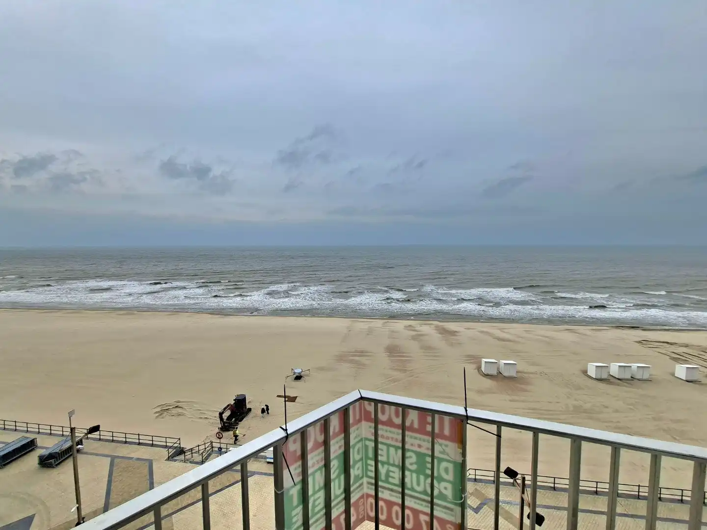 Prachtig gerenoveerd appartement op de zeedijk foto 29