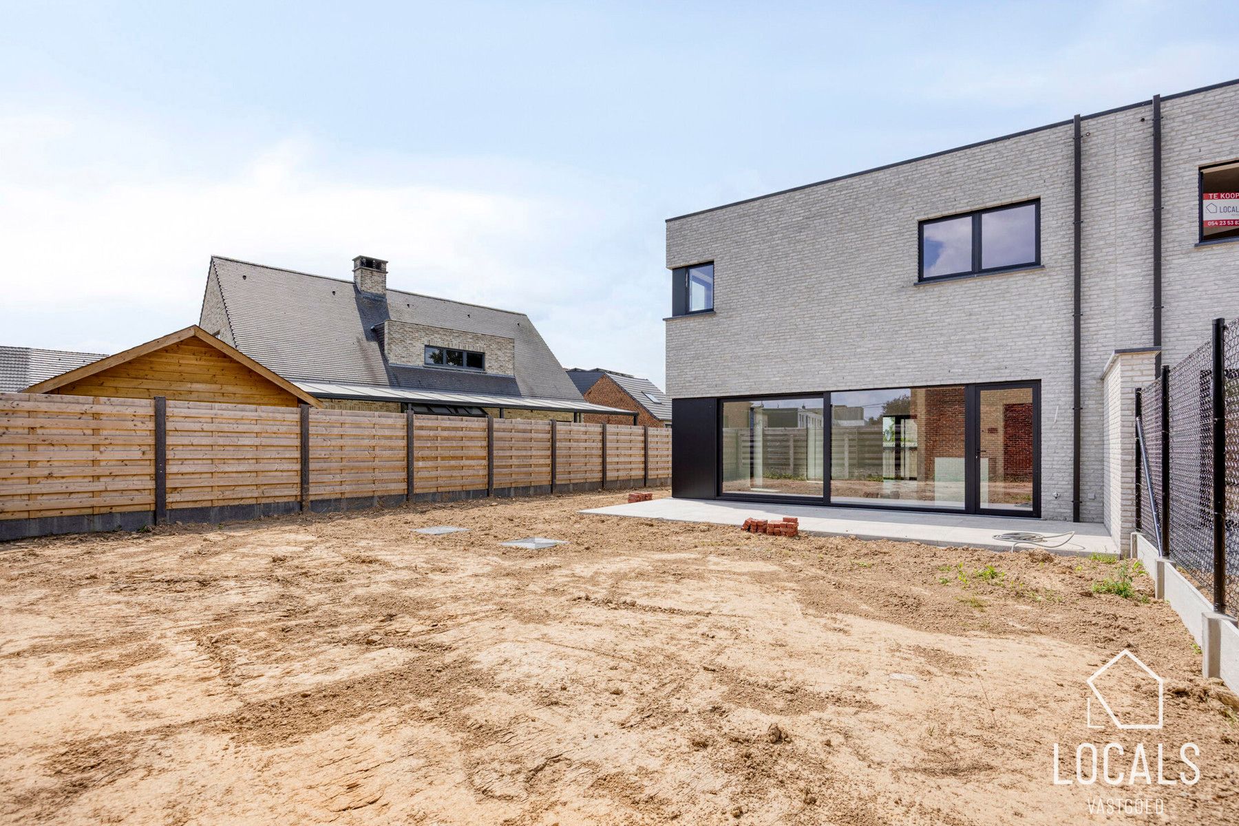Energiezuinige en instapklare halfopen nieuwbouwwoning foto 2