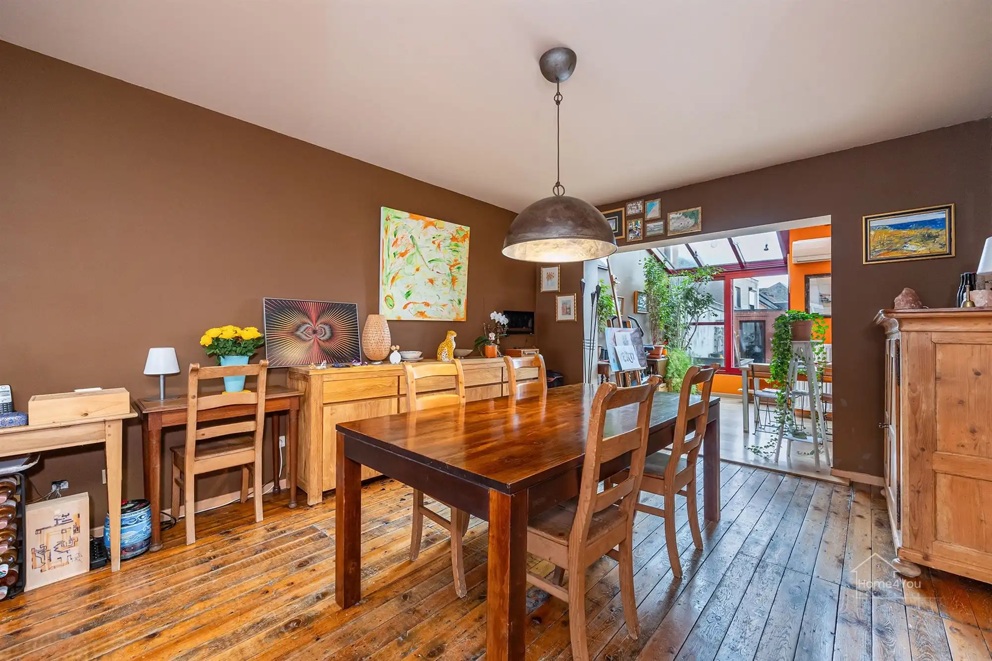 Veelzijdig handelshuis met ruim duplex appartement foto 4