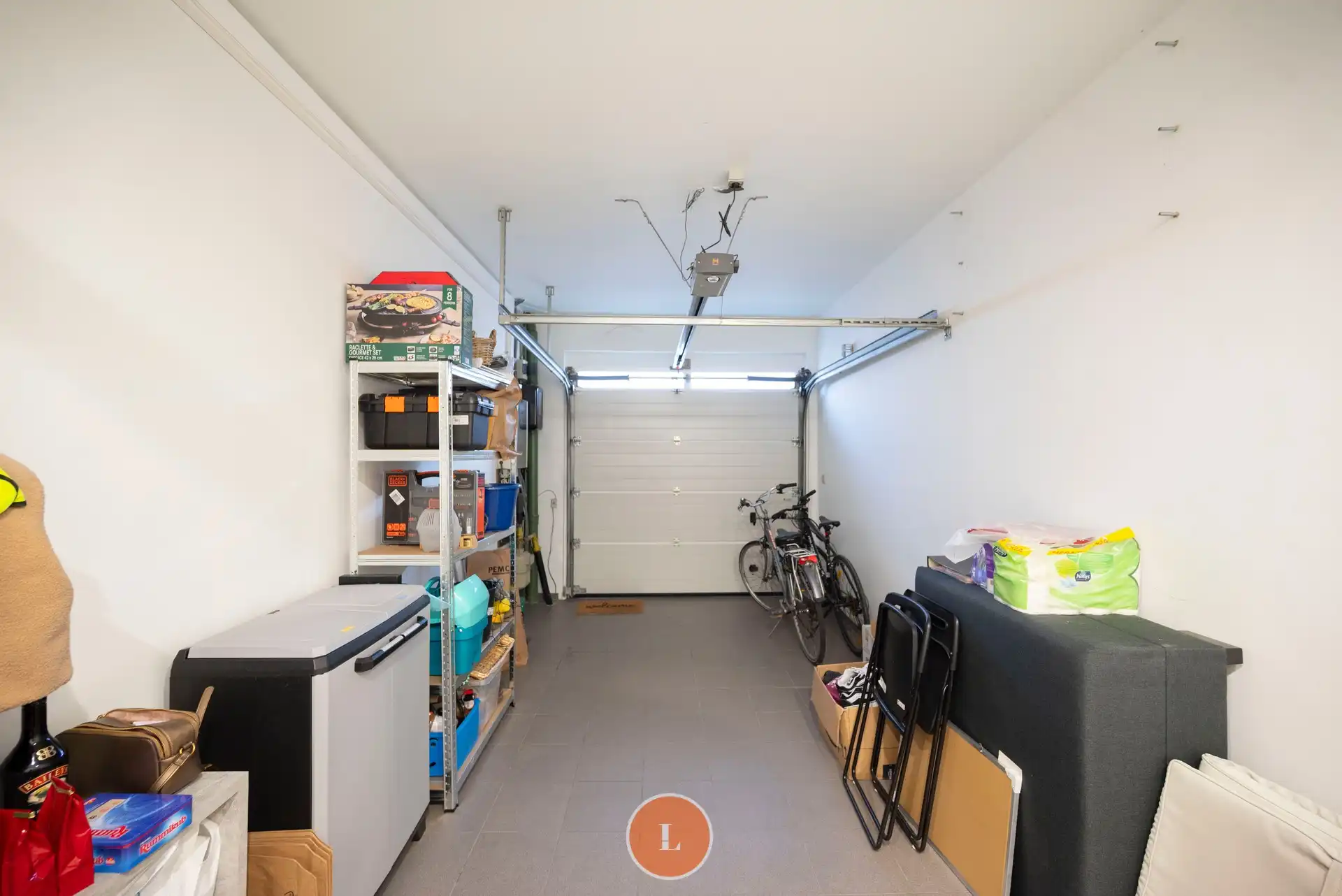 Instapklare gezinswoning met garage en tuin in Wevelgem. foto 18