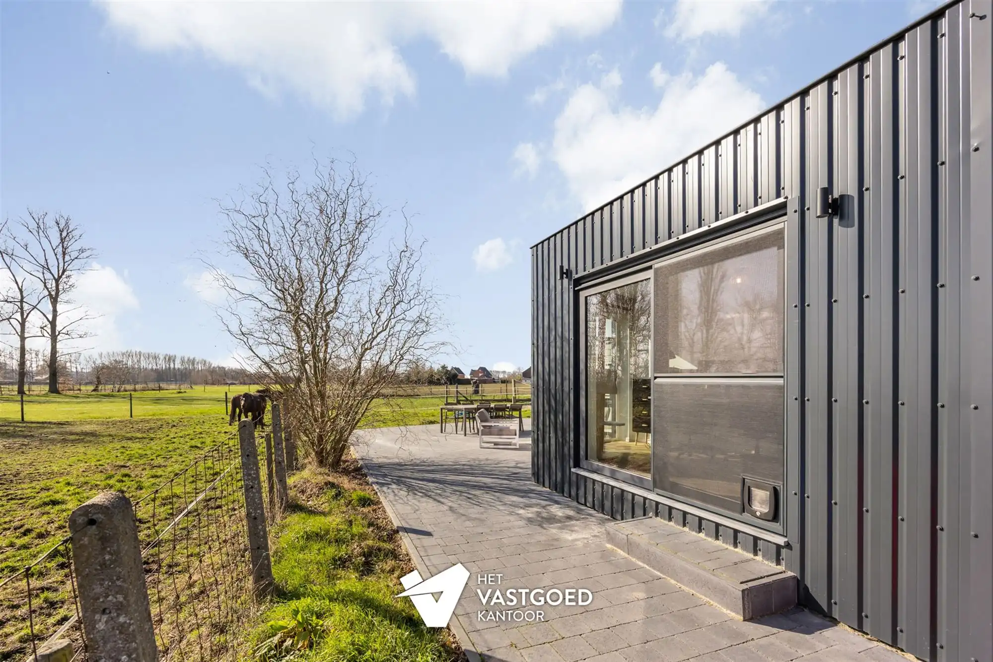 HEEL KNUSSE GELIJKVLOERSE WONING MET 3 SLAAPKAMERS EN ZUIDGERICHTE TUIN TE BUDINGEN foto 23