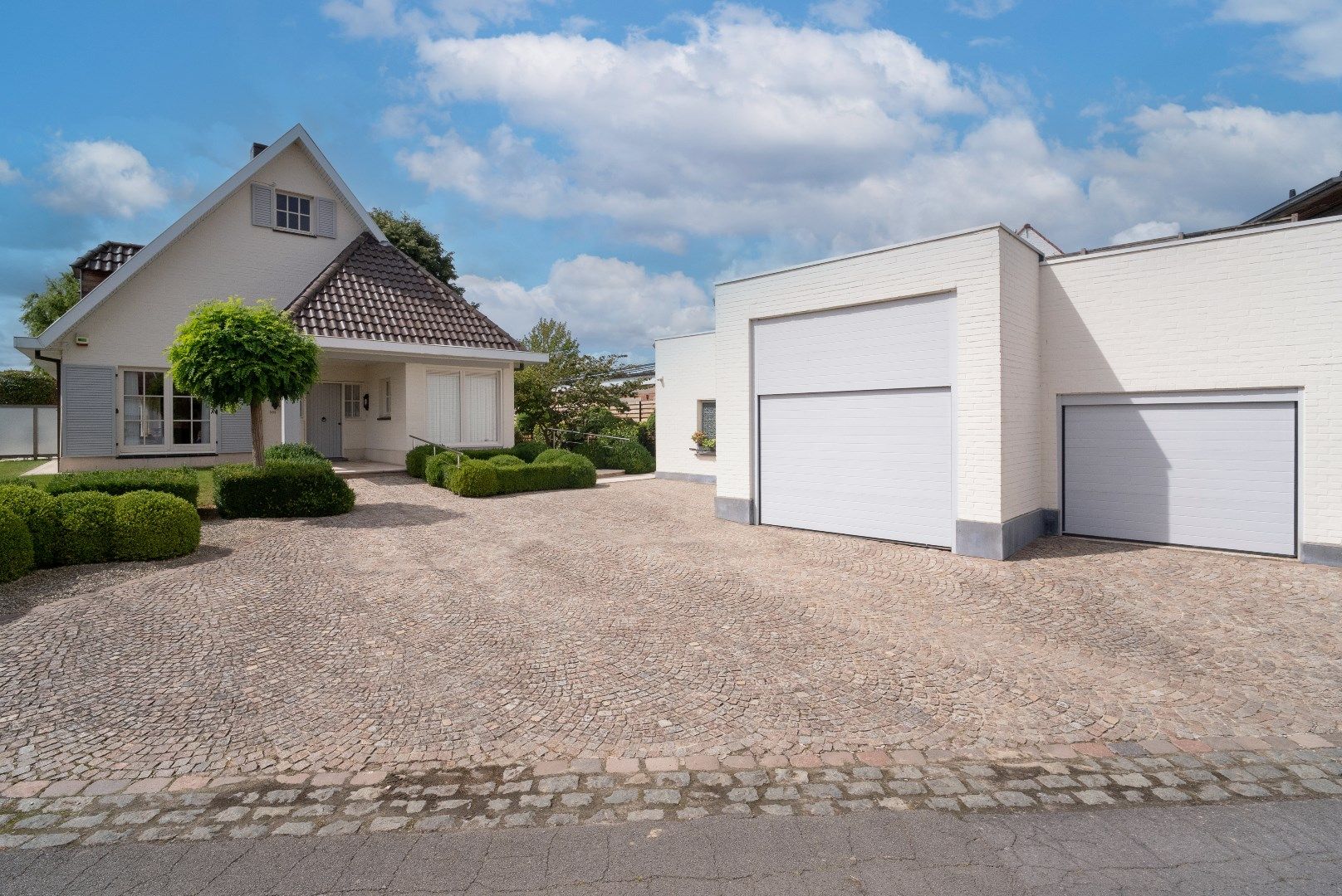 UITZONDERLIJKE VILLA OP TOPLOCATIE foto 1