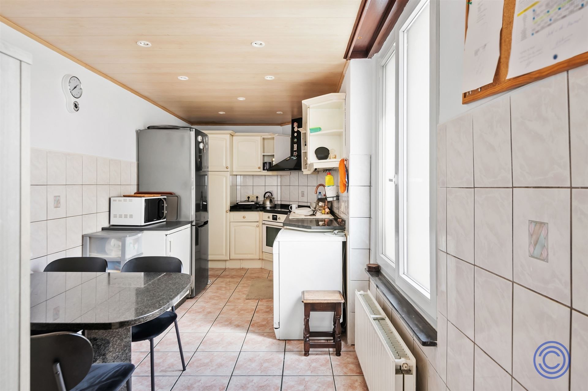 Instapklare 3-slpk bel etage met groot terras! foto 12