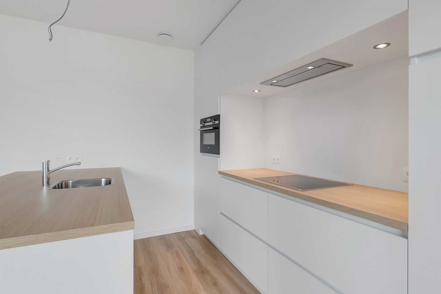 Uniek appartement met 2 slpkrs foto 4