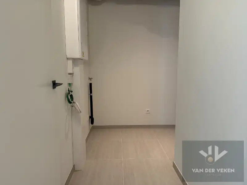 LICHTRIJK NIEUWBOUWAPP MET 2 SLPK NABIJ QUARTIER BLEU EN STADSCENTRUM foto 20