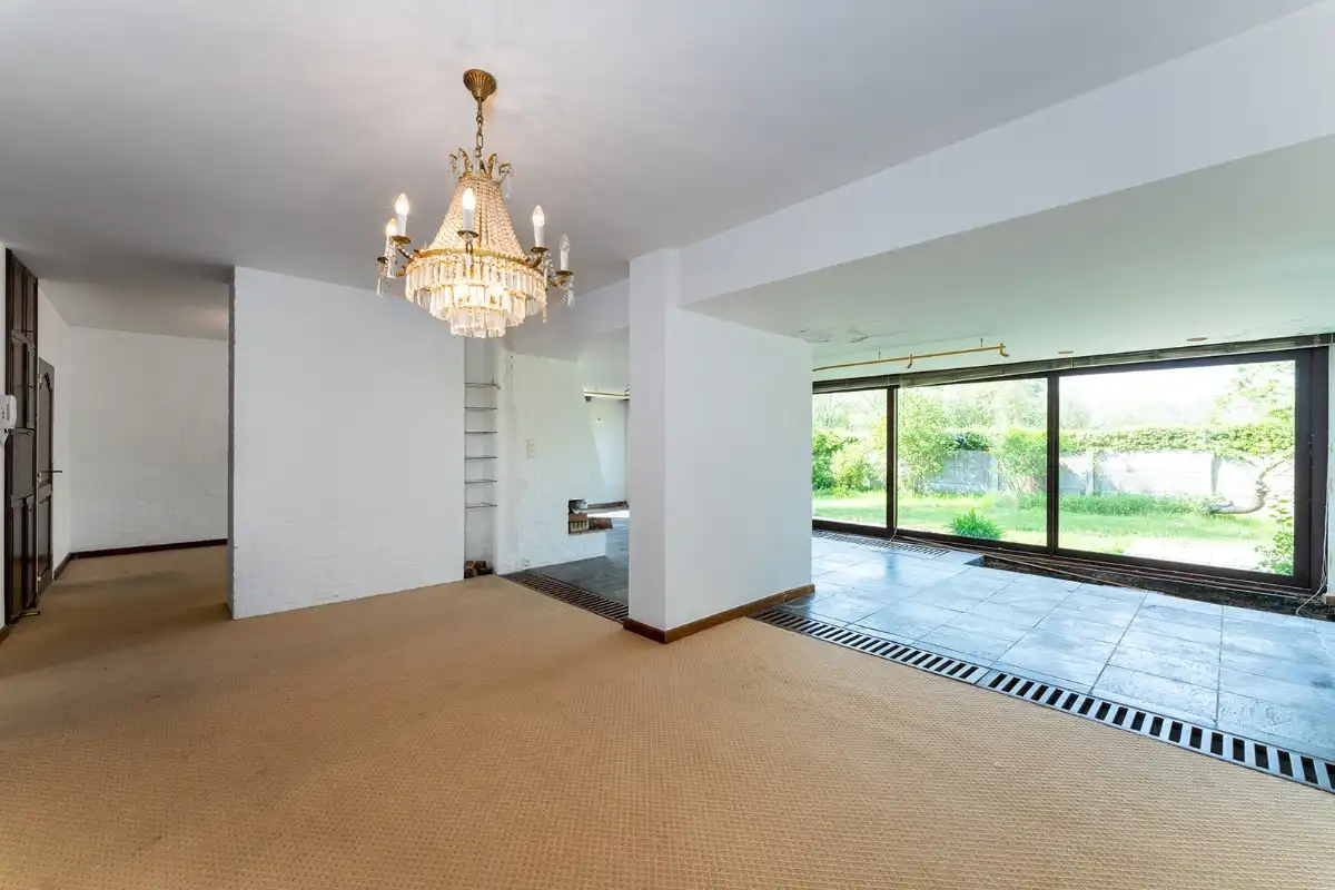 Ruime villa met 4 slaapkamers nabij het centrum foto 6