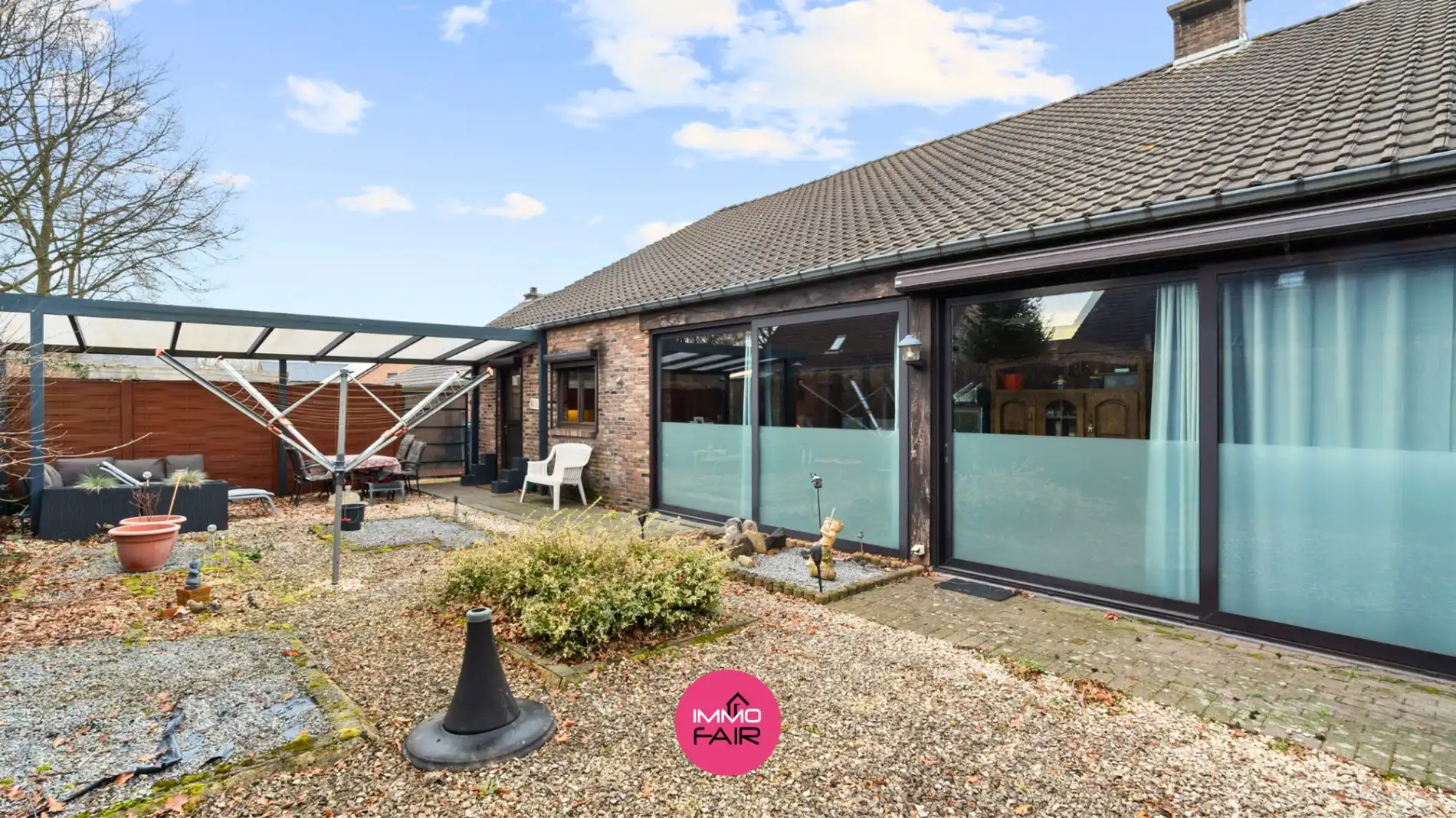  Vrijstaande woning in doodlopende straat in Mopertingen!  foto 8