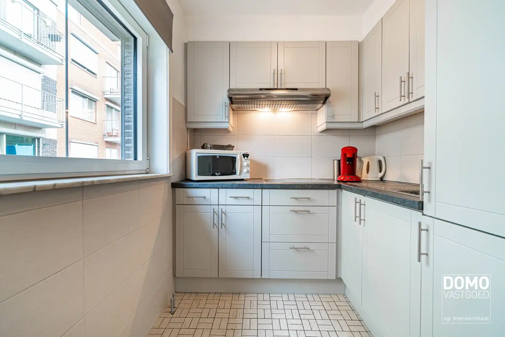 INSTAPKLAAR 1 SLAAPKAMERAPPARTEMENT VAN 58M2 MET TERRAS, GARAGEBOX EN BERGING BINNEN DE GROTE RING VAN HASSELT foto 7