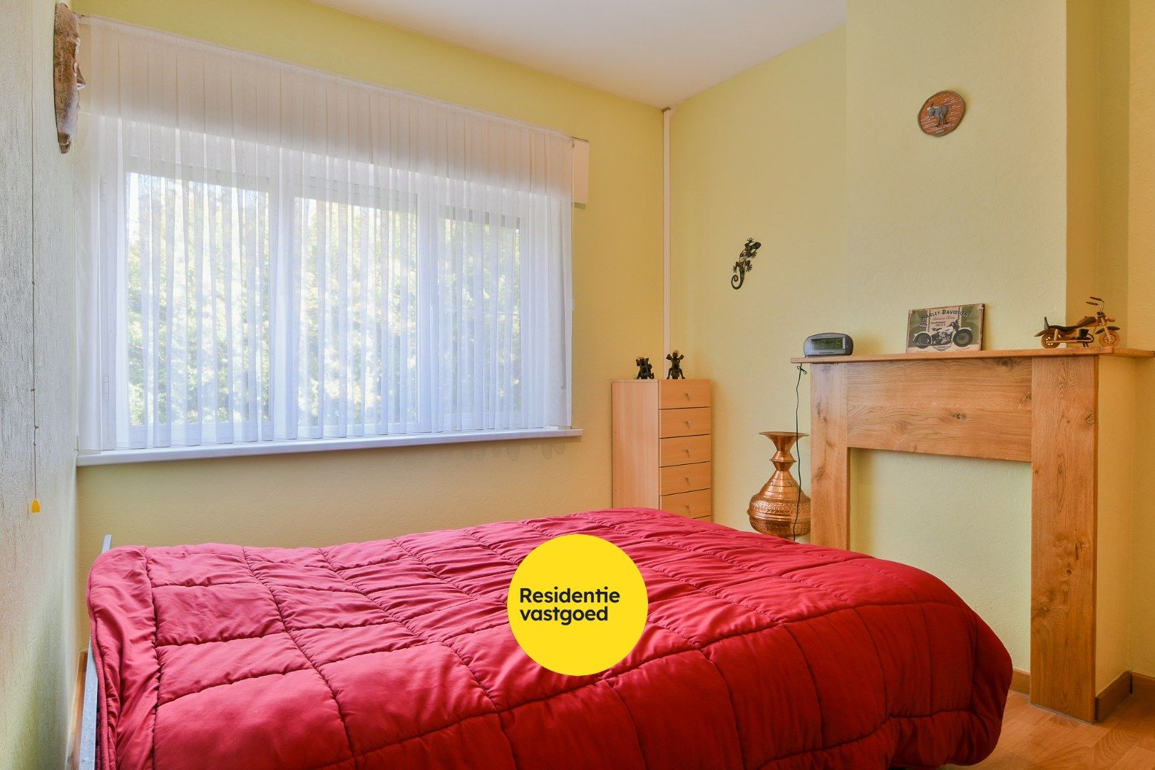 Verzorgde gezinswoning met zonnige tuin te St-Michiels foto 13