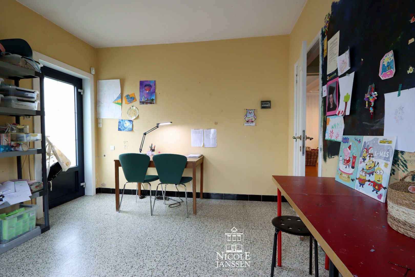 Ruime gezinswoning met loods  foto 12