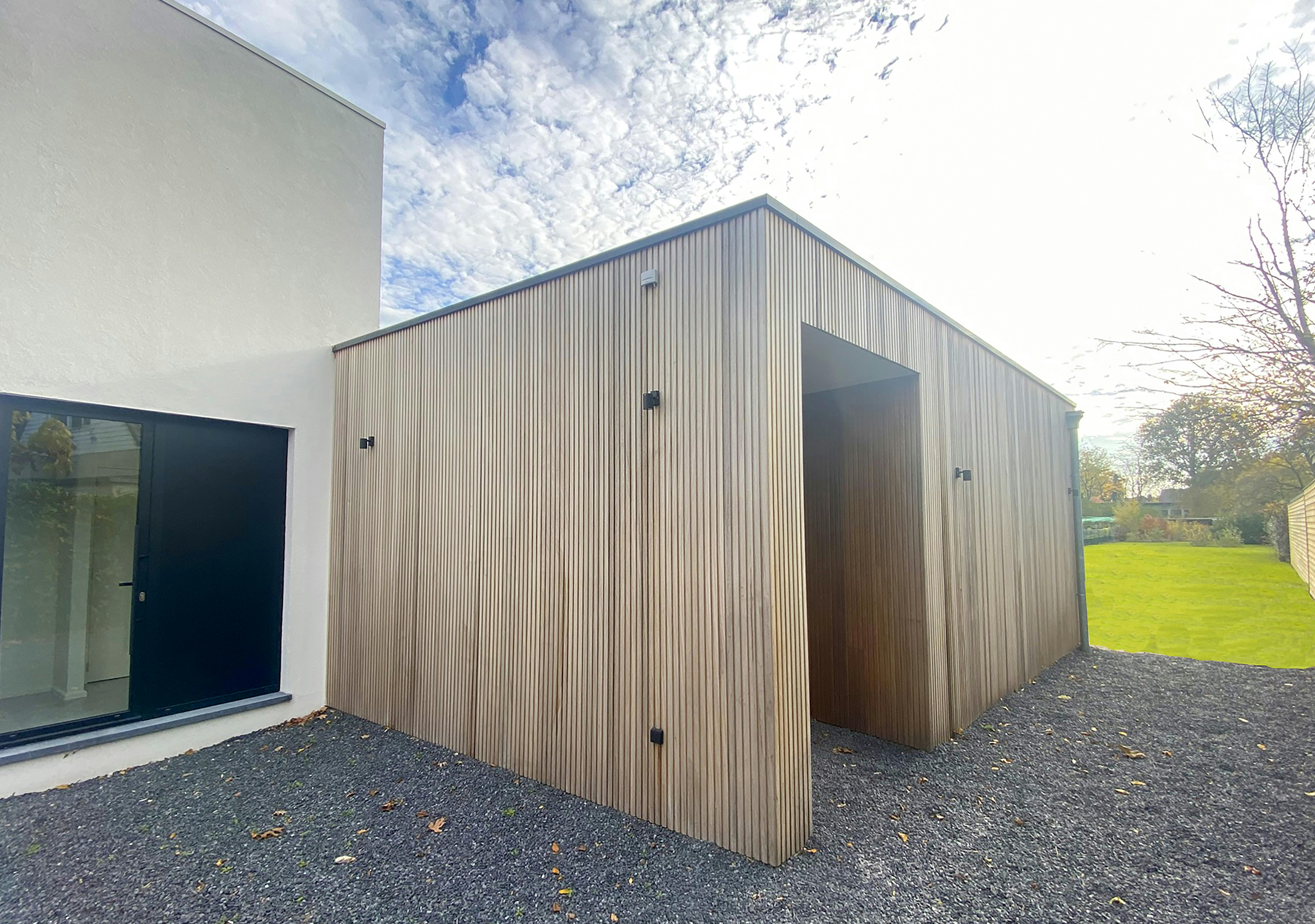 Volledig gerenoveerde halfopen bebouwing te koop te Essen! foto 5