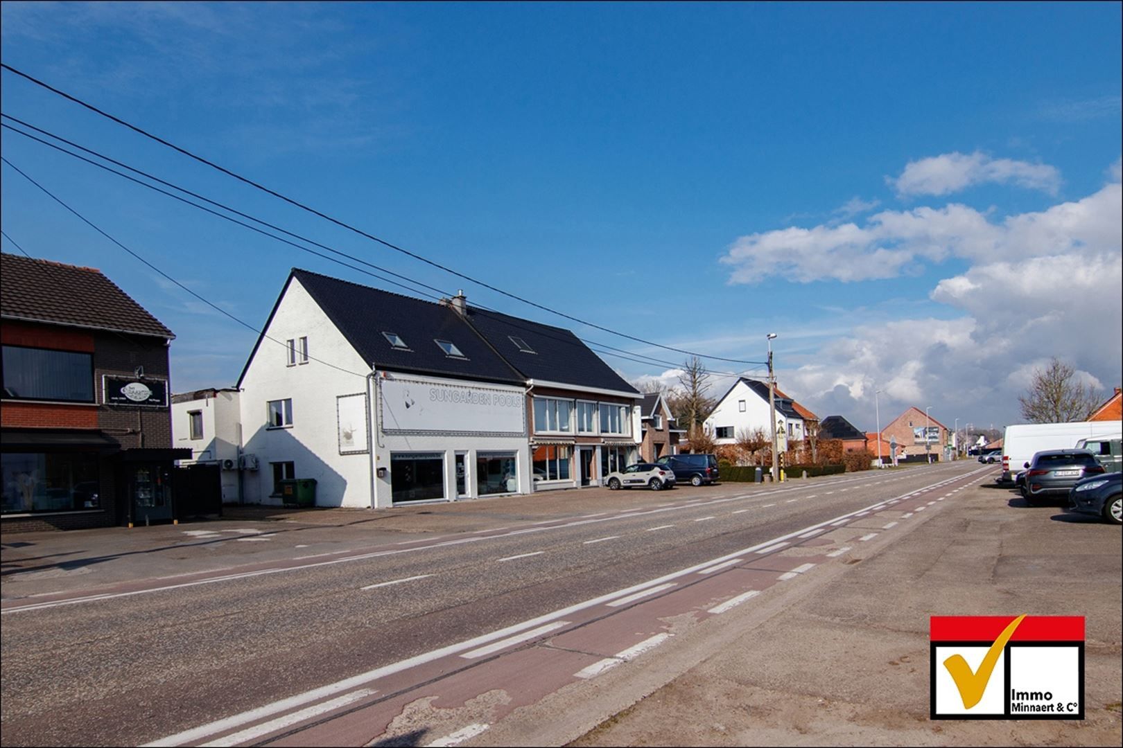 TE KOOP: Handelshuis met loods te Zonhoven! foto 2