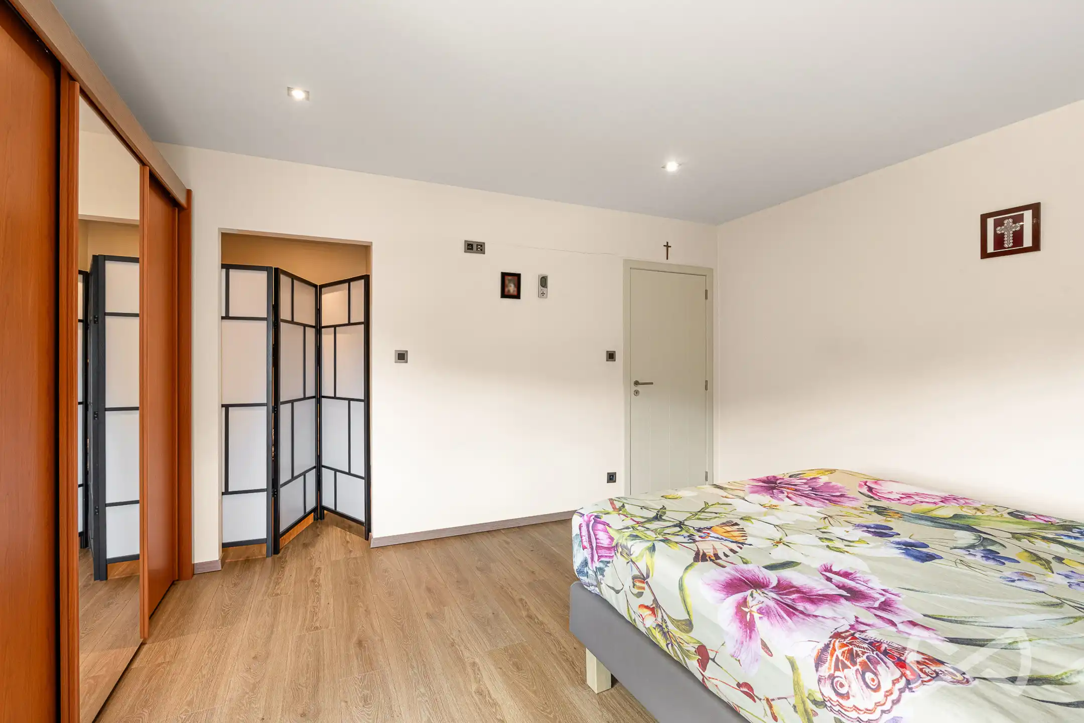 TE KOOP | Ruime instapklare woning op 20 are in Paal foto 18