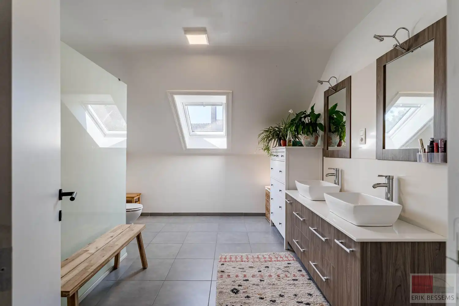 Energiezuinige woning gelegen op een perceel van 222m² met een woonoppervlakte van circa 163m² foto 24