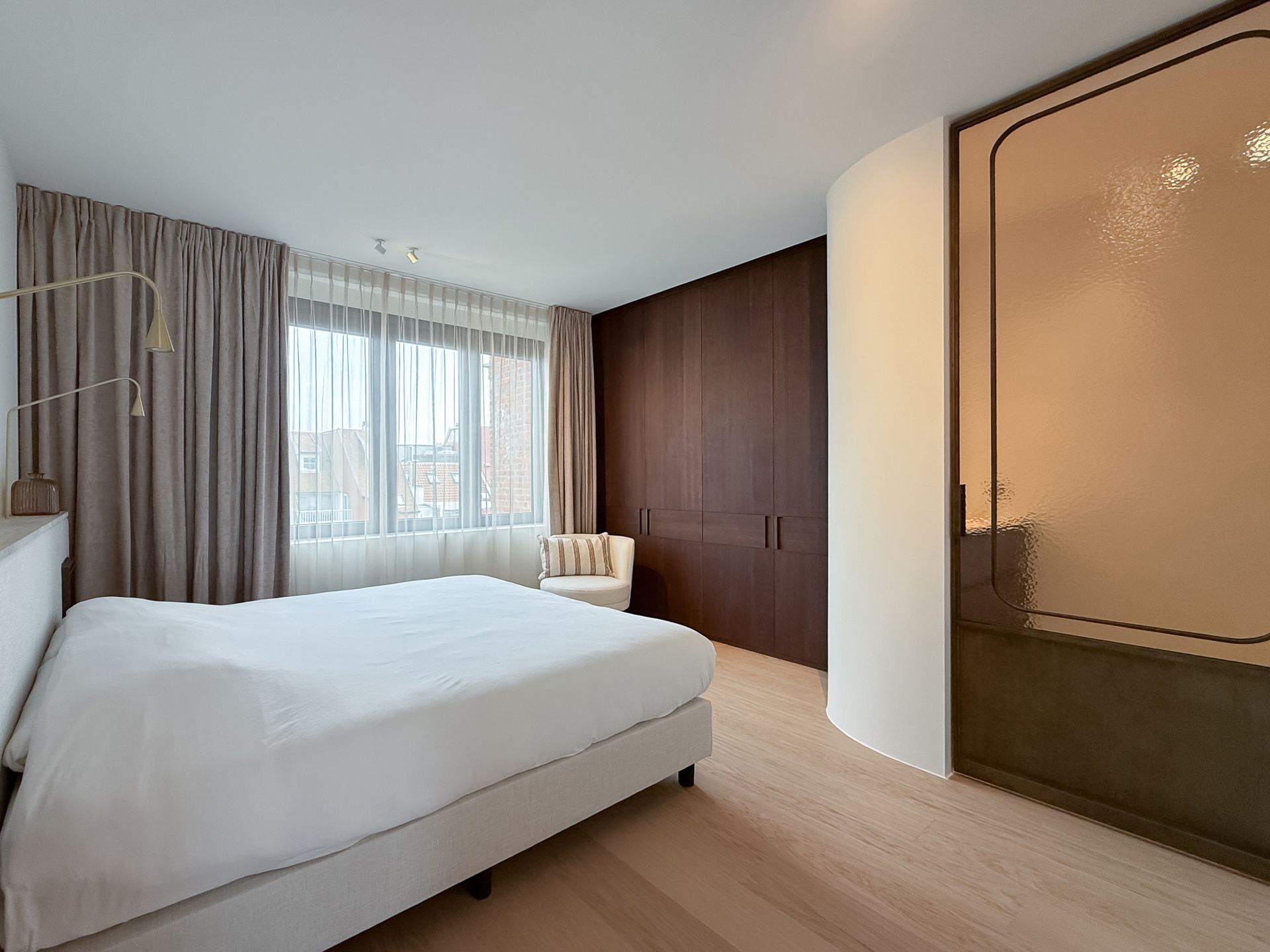 Stijlvol gerenoveerd appartement met zeezicht- ZEEDIJK ZOUTE foto 24