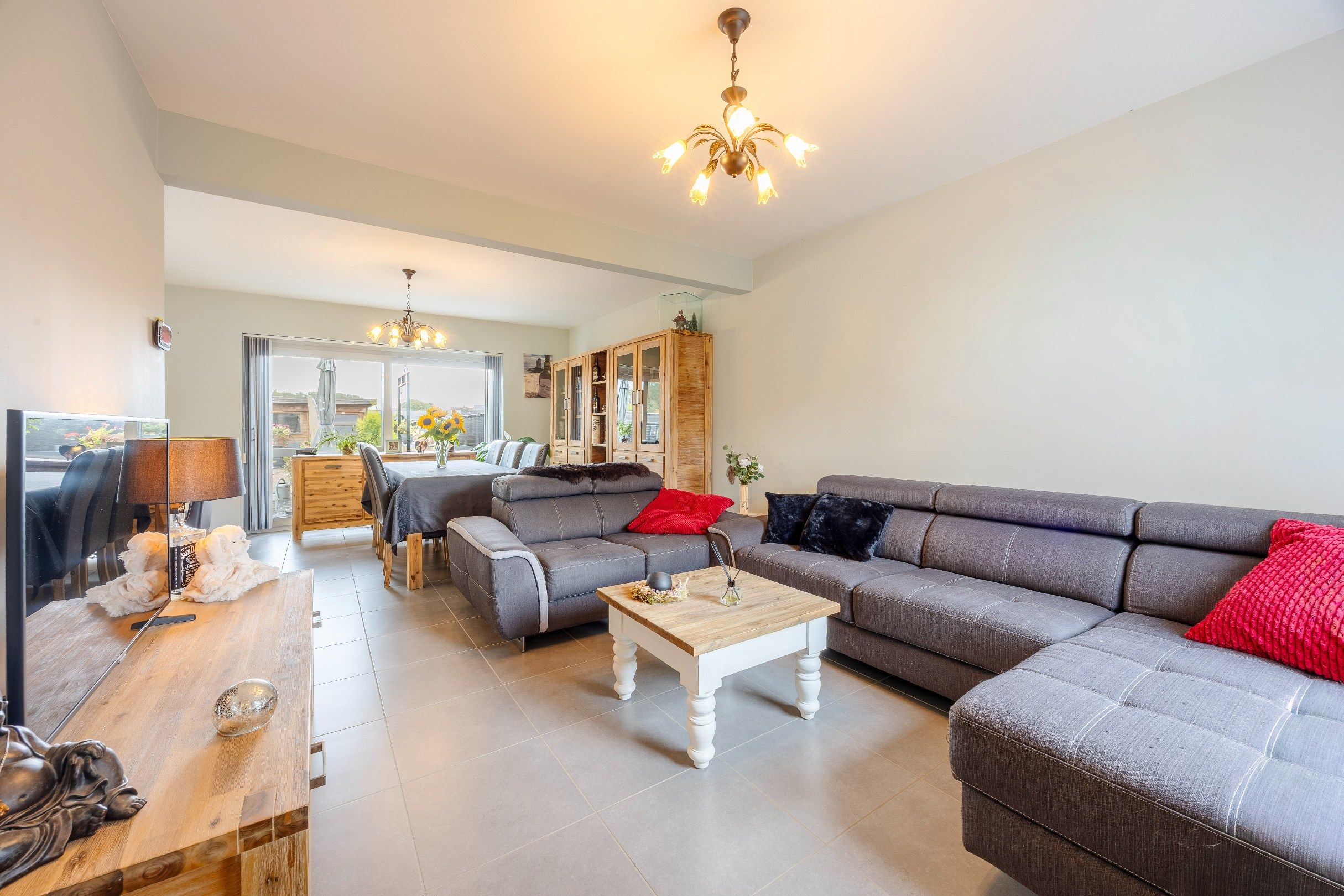 RECENTE WONING MET 3 SLAAPKAMERS  foto 2