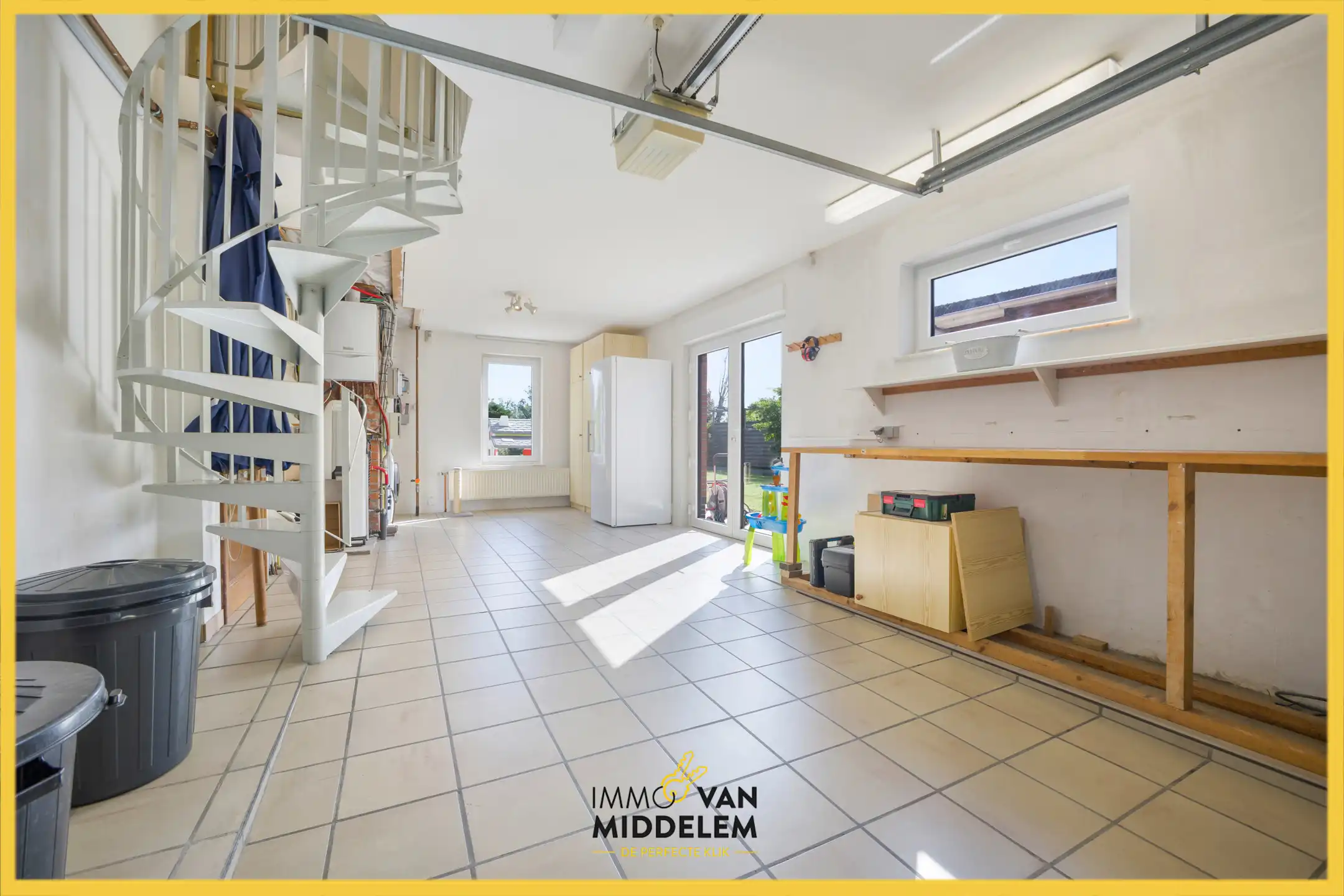 INSTAPKLARE WONING MET 4 KAMERS, TUIN EN GARAGE foto 11