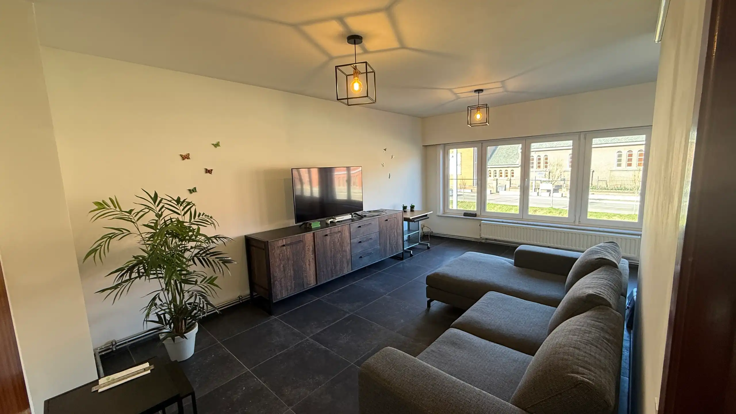 Centraal gelegen & instapklaar appartement met 2 slaapkamers foto 3